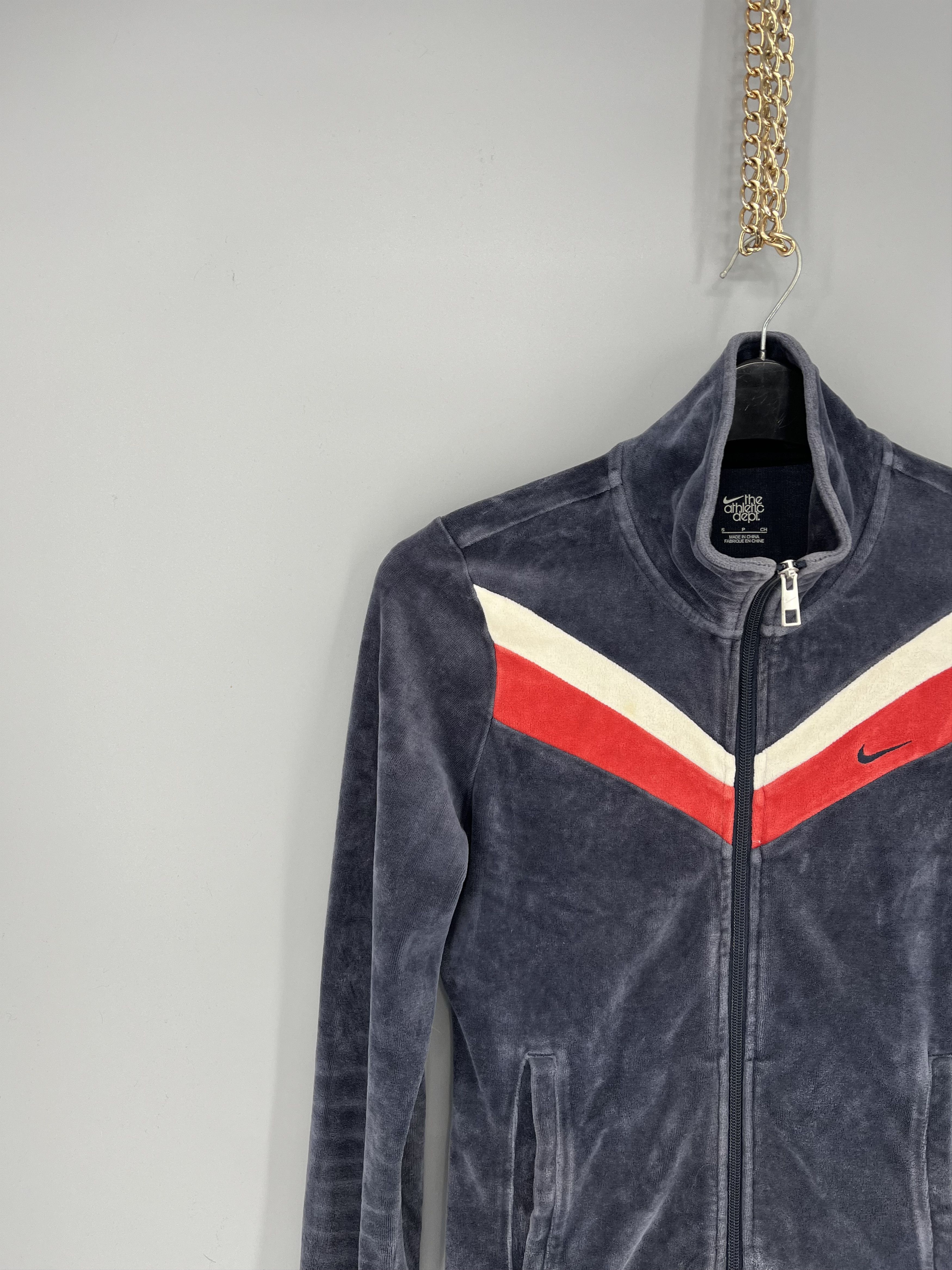 Nike Vintage Y2K Nike Big Logo Swoosh Hoodie Streetwear 90s Style Size S / US 4 / IT 40 - 4 Thumbnail