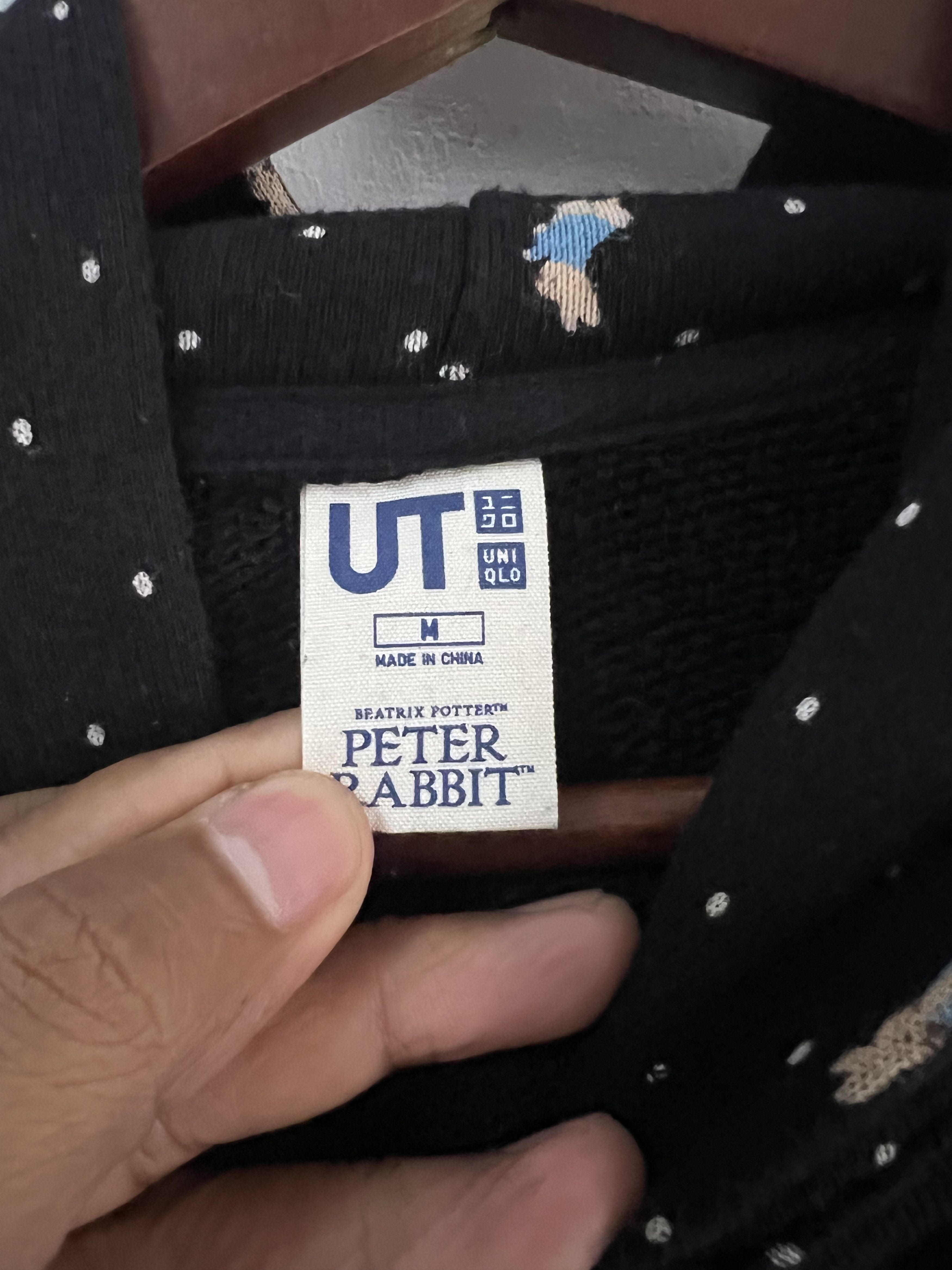 Uniqlo Peter Rabbit Uniqlo Hoodie Size US M / EU 48-50 / 2 - 9 Thumbnail