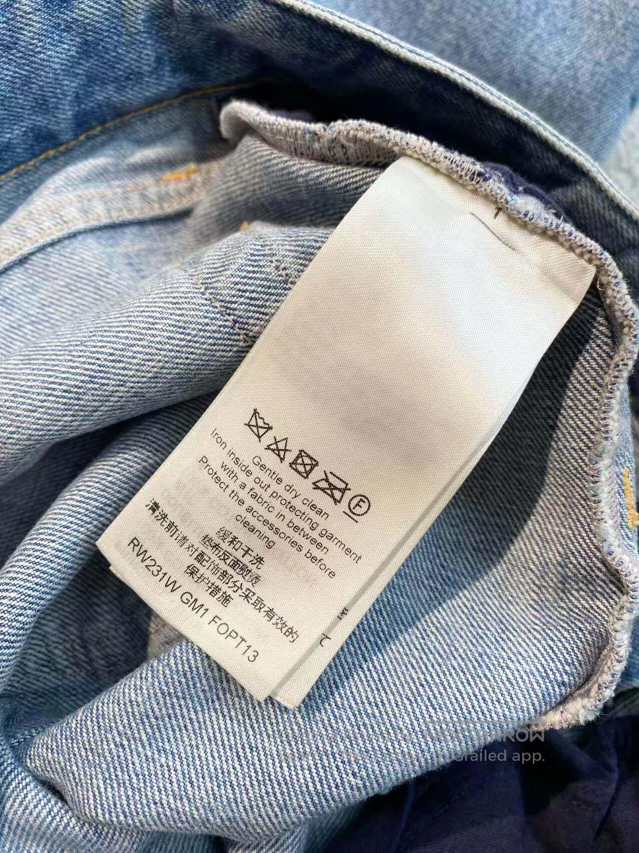 Louis Vuitton Louis Vuitton Presbyopia leather brand logo washed denim t Size 24" / US 00 / IT 34 - 5 Thumbnail