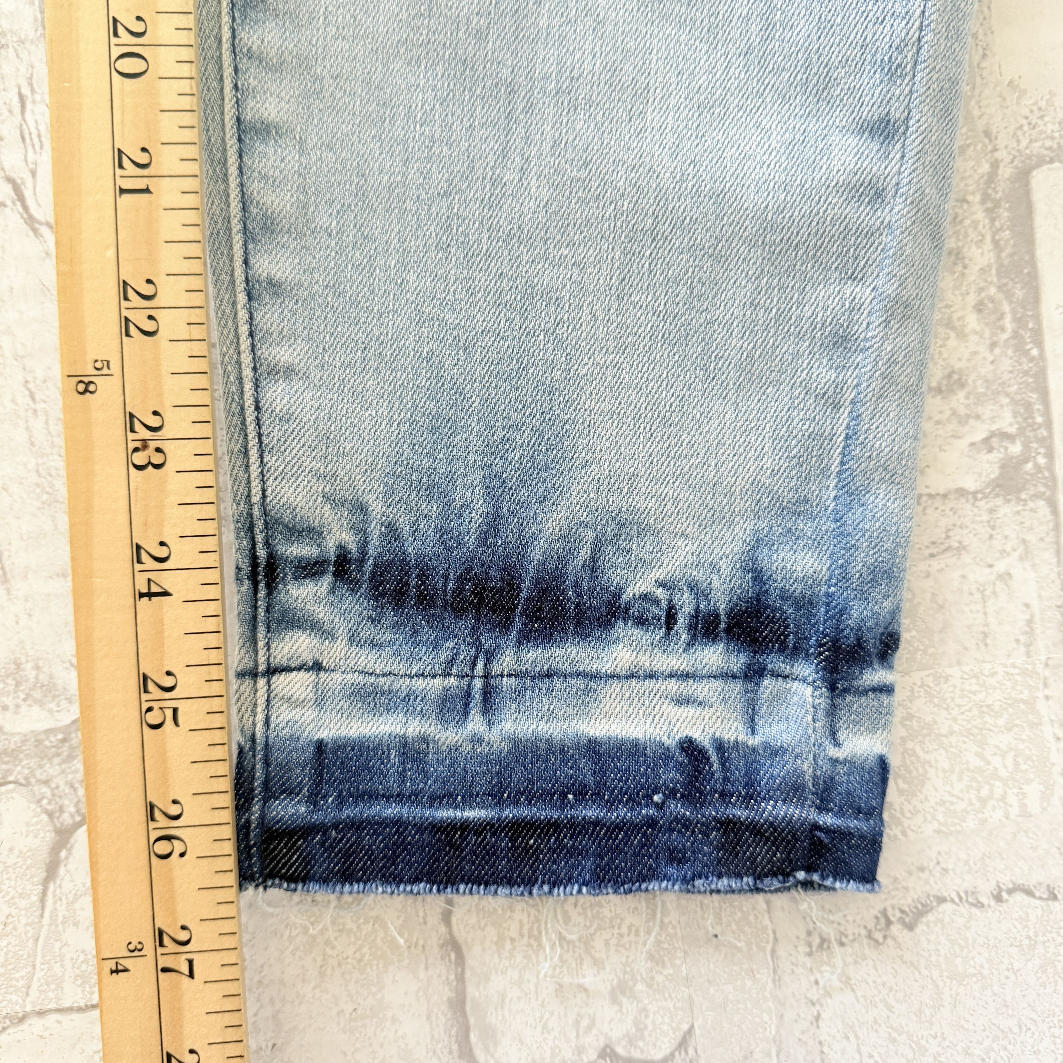 Judy Blue Judy Blue Mid Rise Tie Dye Hem Skinny Fit Light Blue Jeans Size 33" - 9 Thumbnail