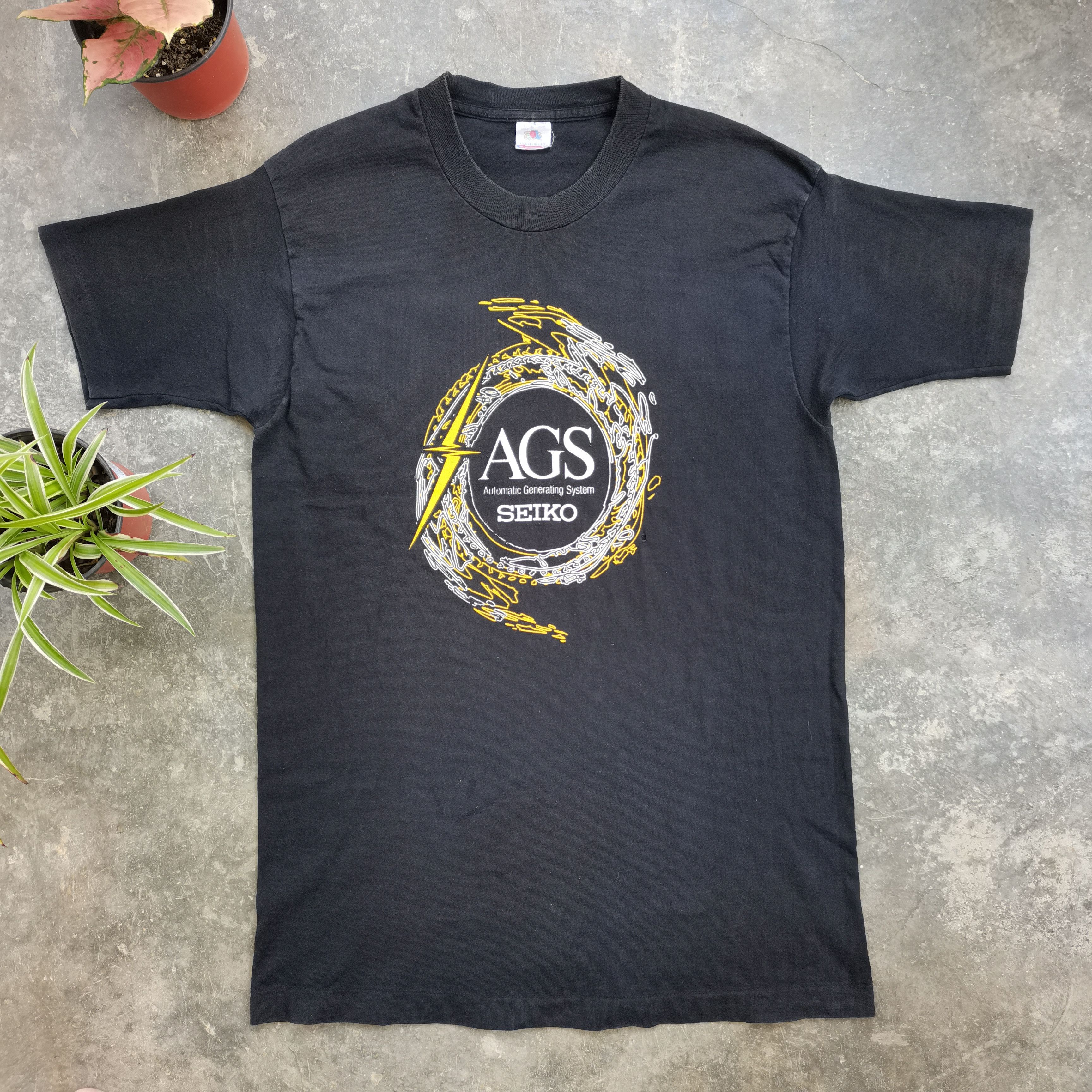 Fruit Of The Loom Vintage Rare 90s Fruit Of The Loom X Seiko Black Tee Size L Size US L / EU 52-54 / 3 - 1 Thumbnail