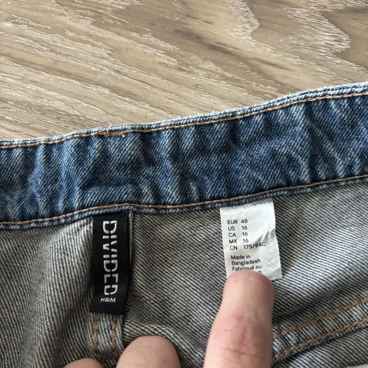Japanese Brand Crazy Vintage Y2K/2000s Baggy Medium Wash Wide Leg Skater Style Denim Jeans! 38x32 Size US 38 / EU 54 - 8 Thumbnail