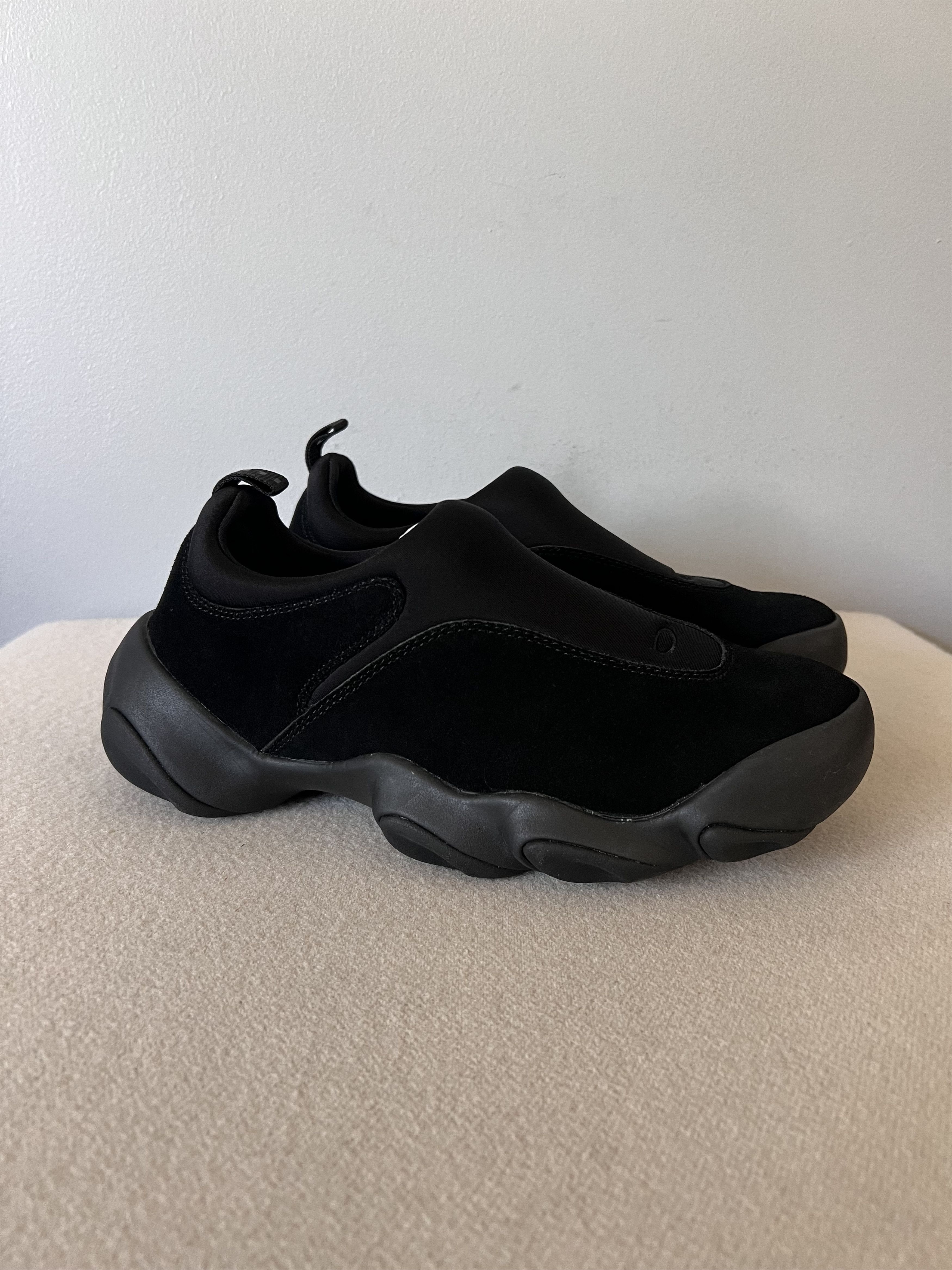 Junya Watanabe × Oakley Junya Watanabe Oakley Flesh Slip On in Black Size US 8 / EU 41 - 1 Thumbnail