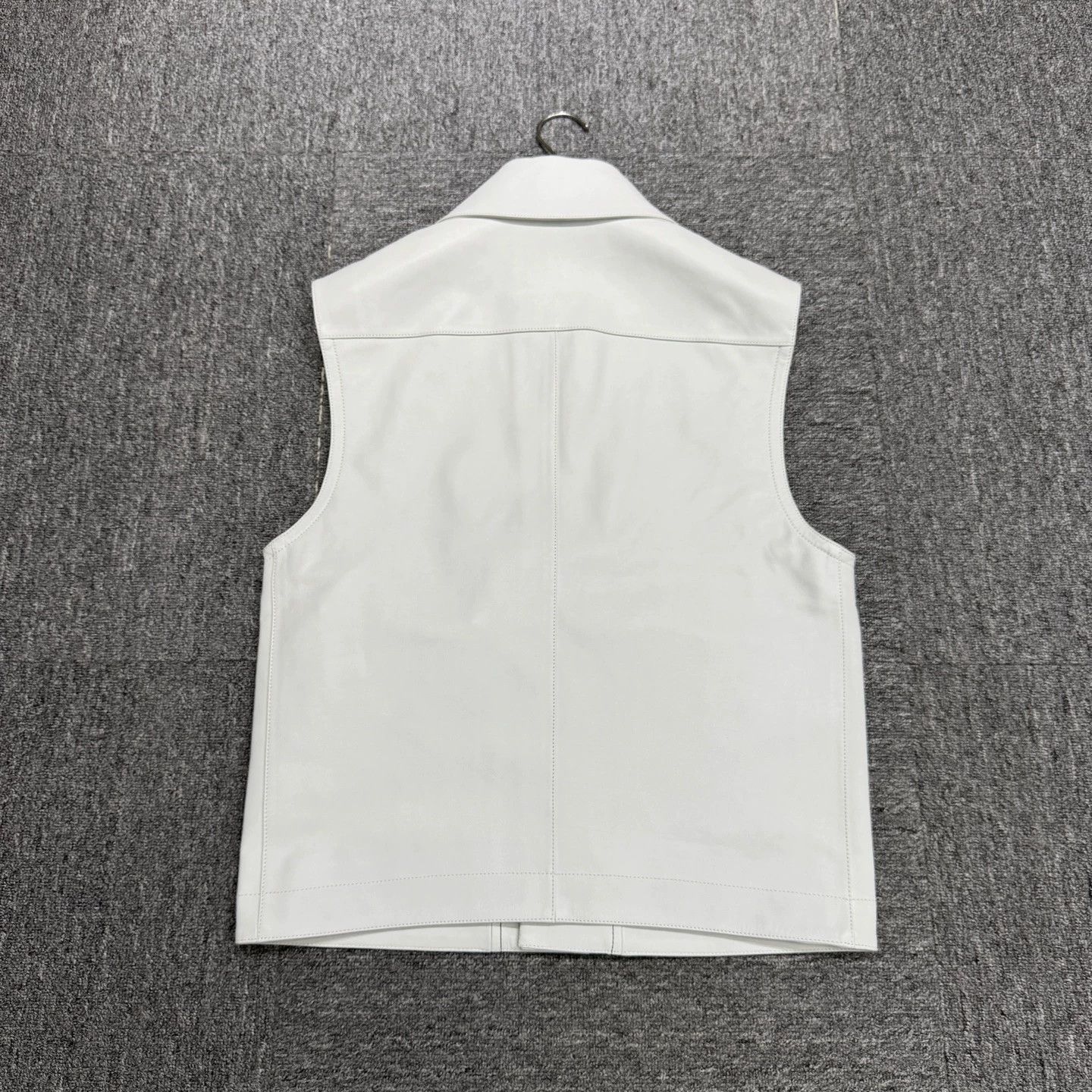 Hermes Hermes Cowhide Vest 44 New Size US S / EU 44-46 / 1 - 5 Thumbnail