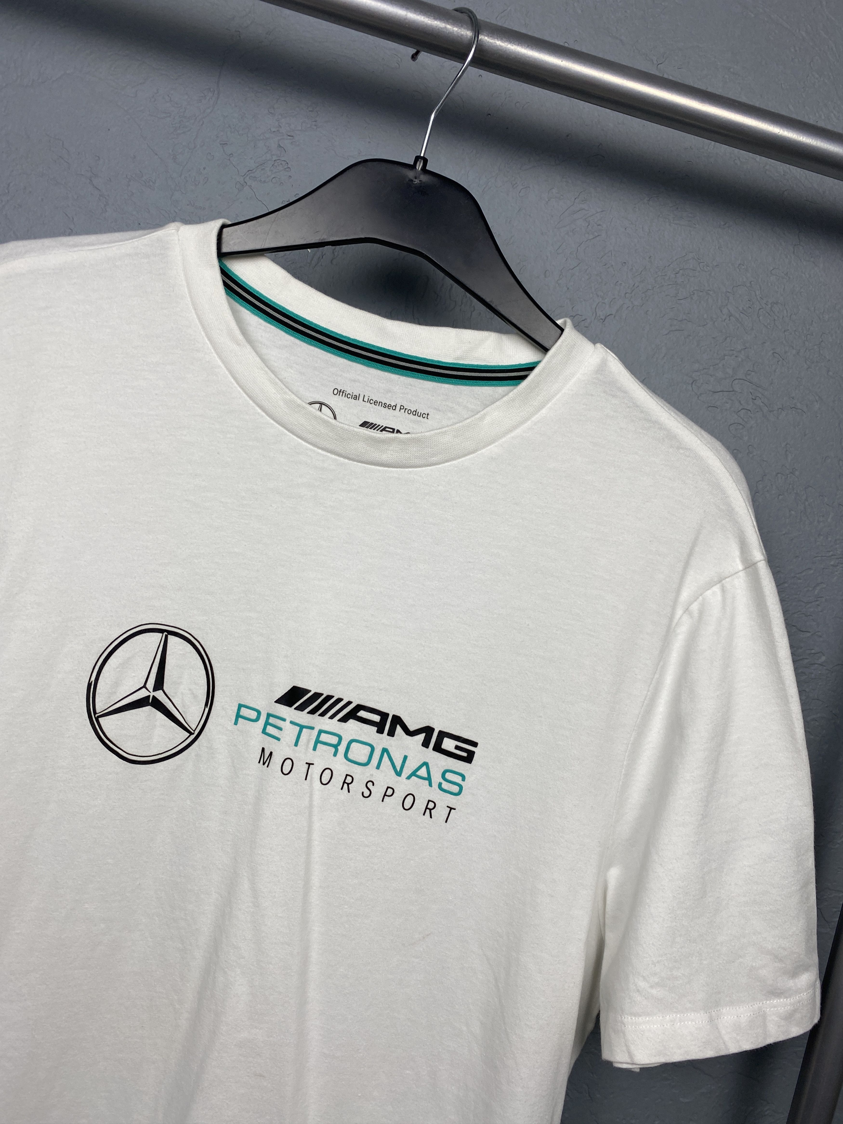 Mercedes-Benz Mercedes Benz AMG Petronas Formula 1 Mens T-Shirt Size US L / EU 52-54 / 3 - 2 Thumbnail