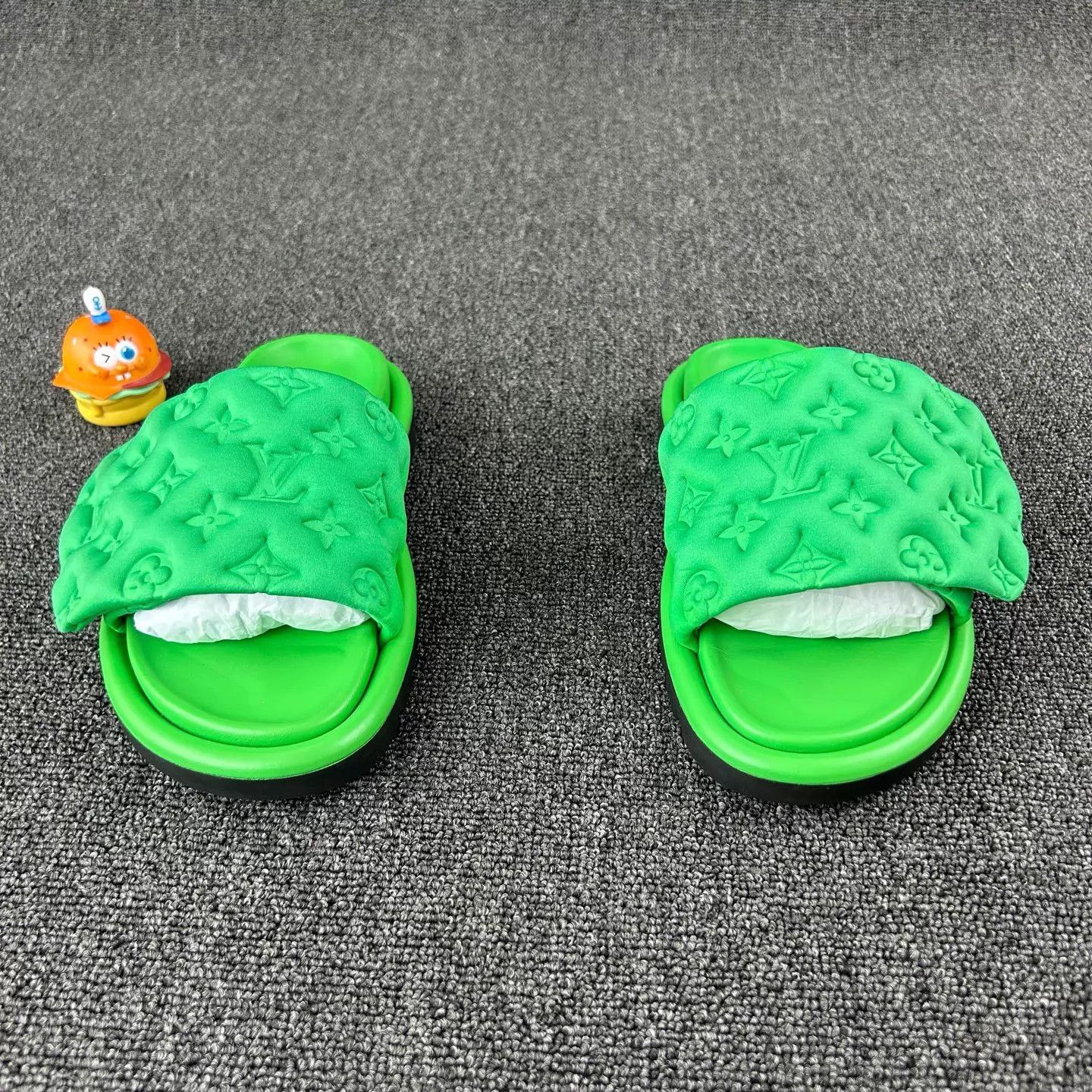Louis Vuitton LV Green Monogram Embossed Slippers EU37 Size US 6.5 / IT 36.5 - 2 Thumbnail