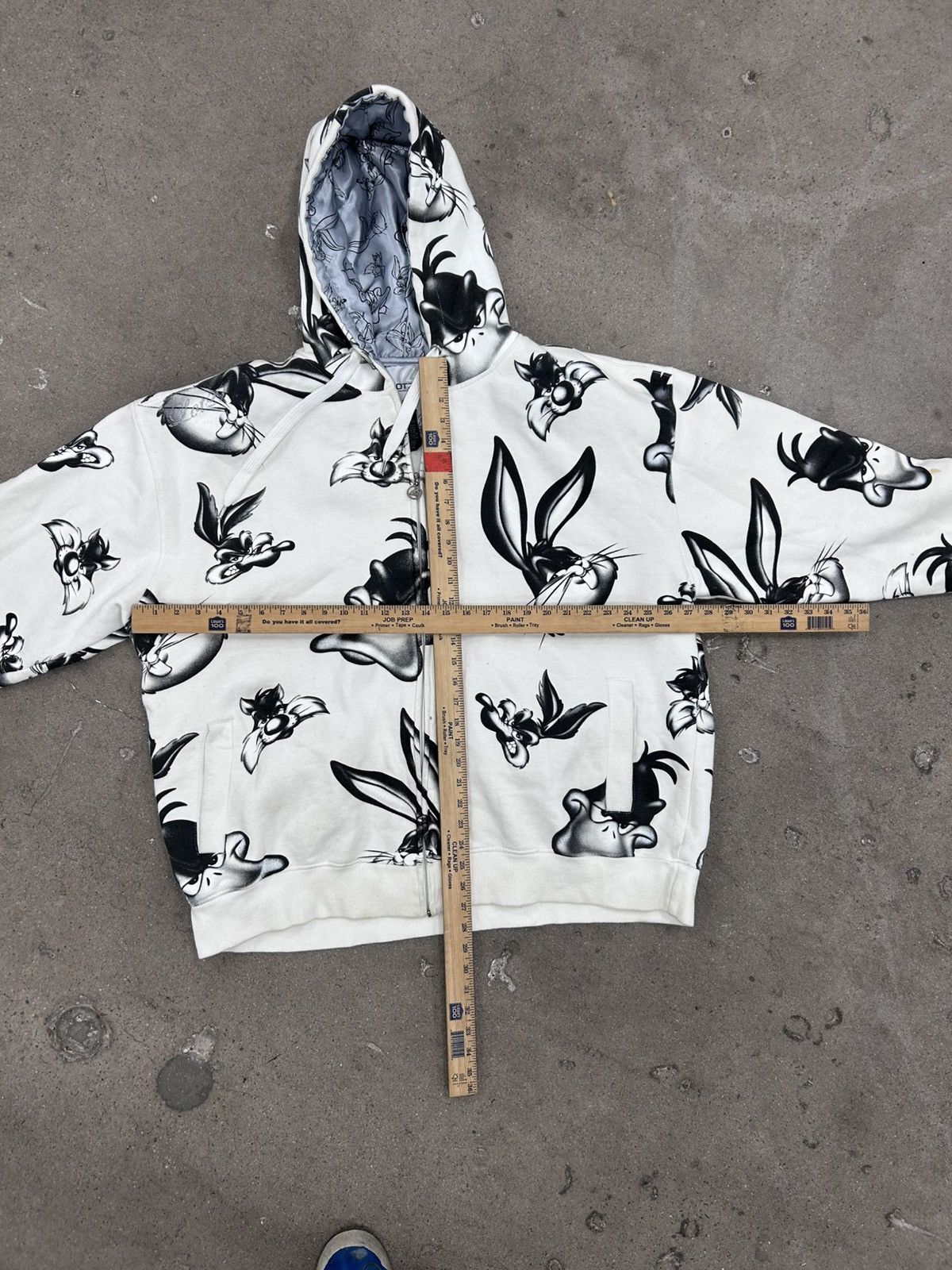 Vintage Vintage y2k Lot 29 All Over Print Hoodie Looney Tunes Size US XXL / EU 58 / 5 - 11 Thumbnail