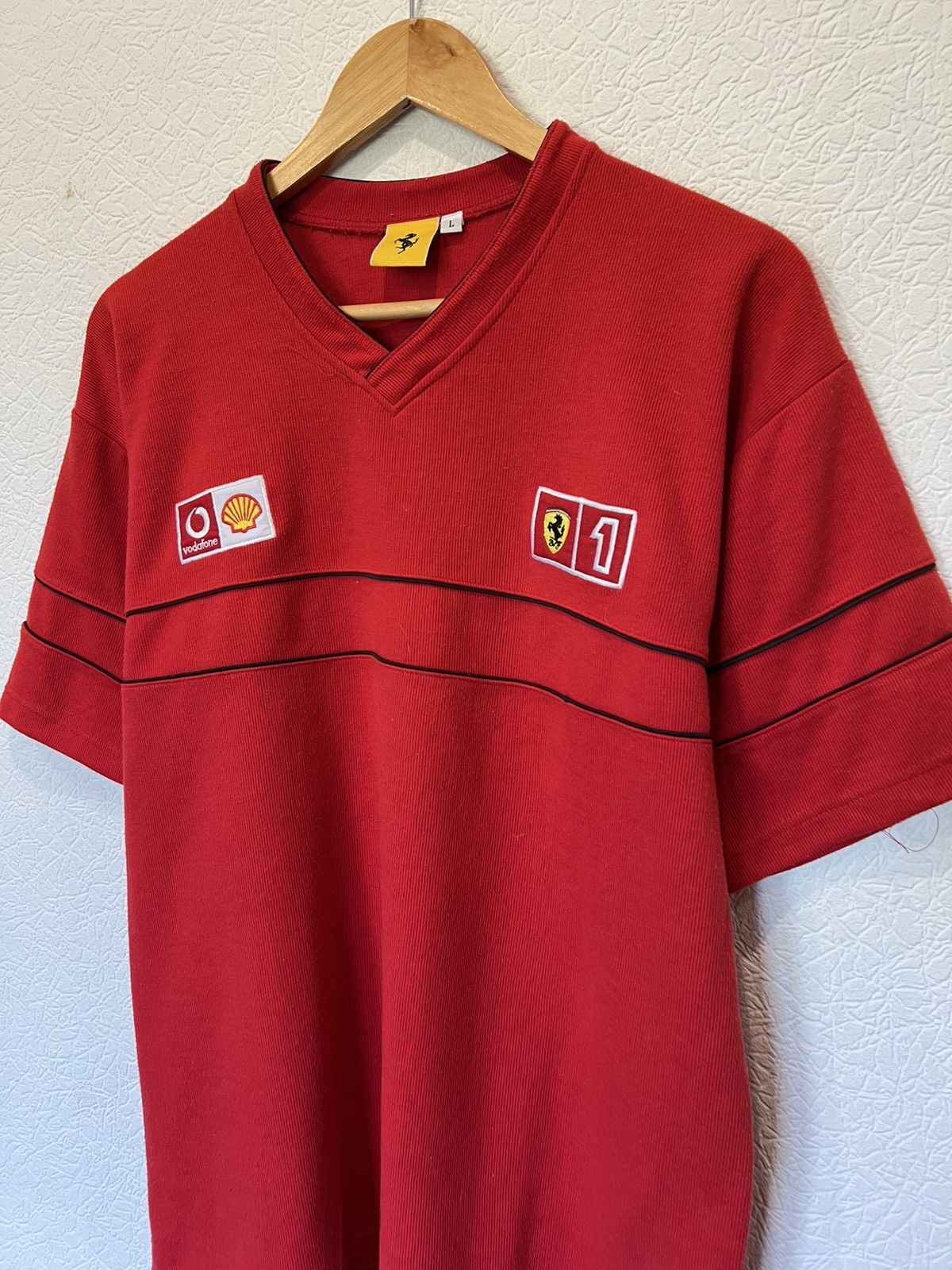 Vintage Vintage Ferrari Red 90s T Shirt Tee Marlboro Red Size US L / EU 52-54 / 3 - 2 Thumbnail