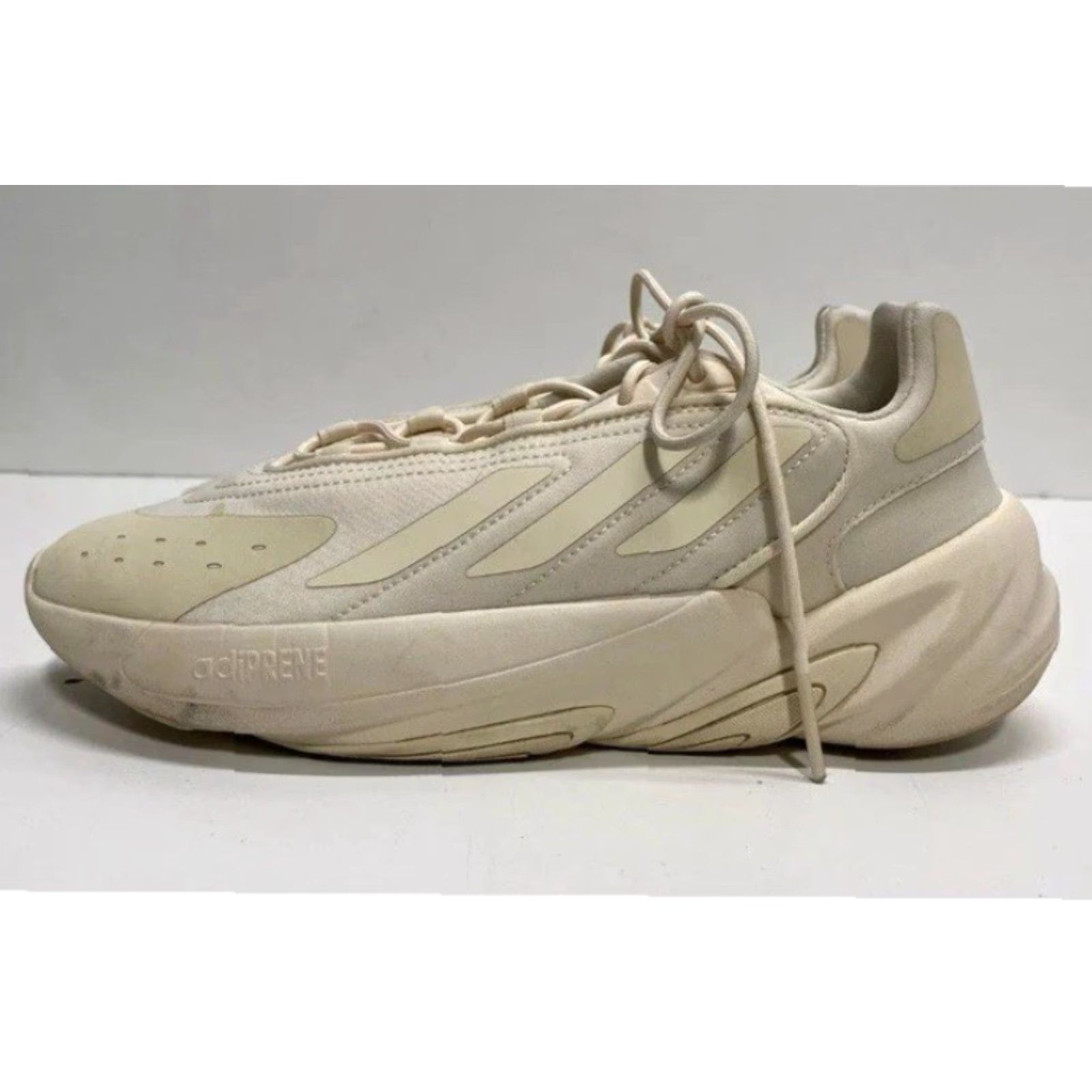 Adidas Women’s Adidas Originals Ozelia Triple Beige Ecru Tint Sneakers GV8992 Size 7 Size US 7 / IT 37 - 4 Thumbnail