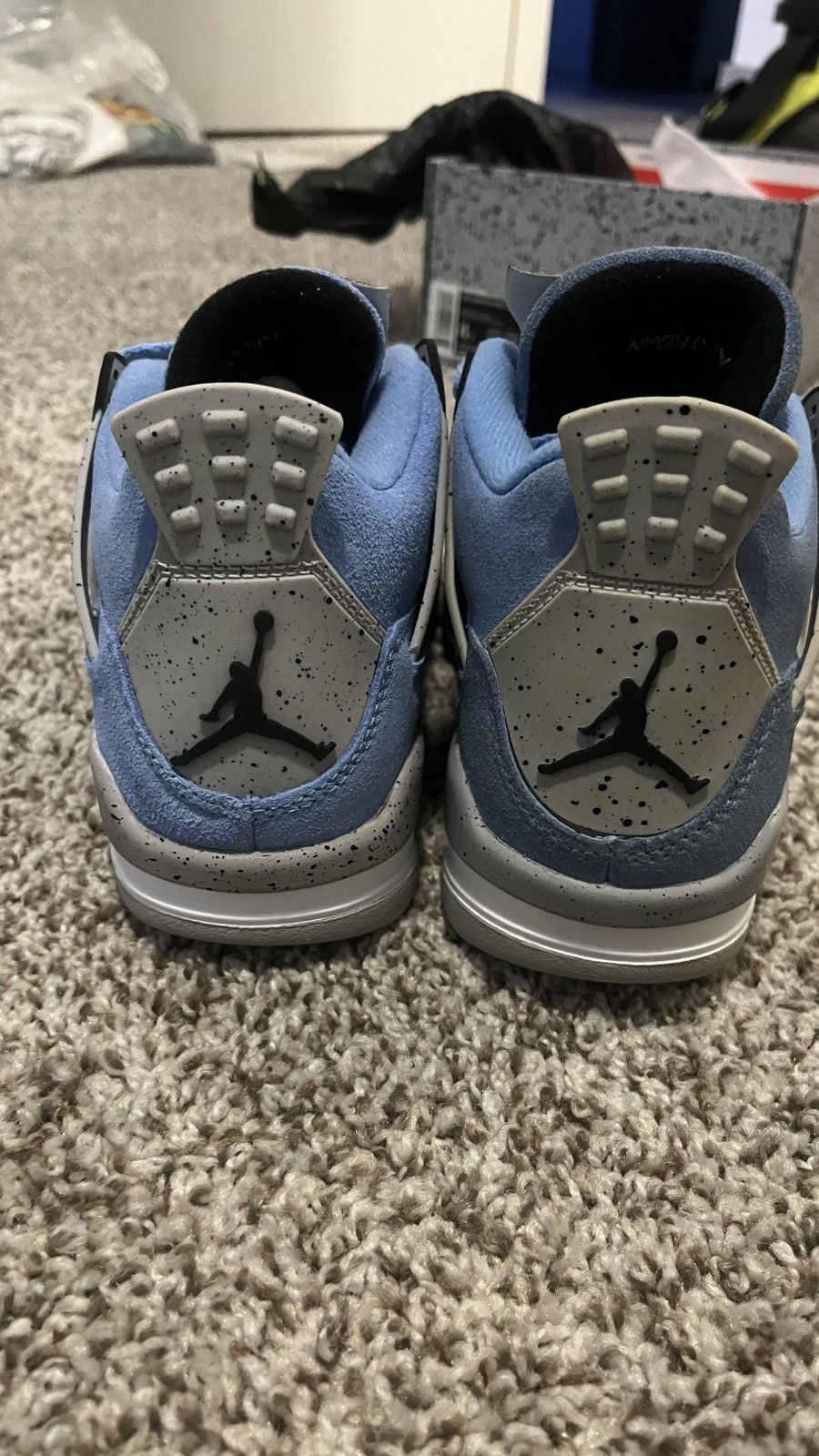Jordan Brand Jordan 4 University Blue UNC GS Size 4Y/5.5W Size US 5.5 / IT 35.5 - 3 Thumbnail