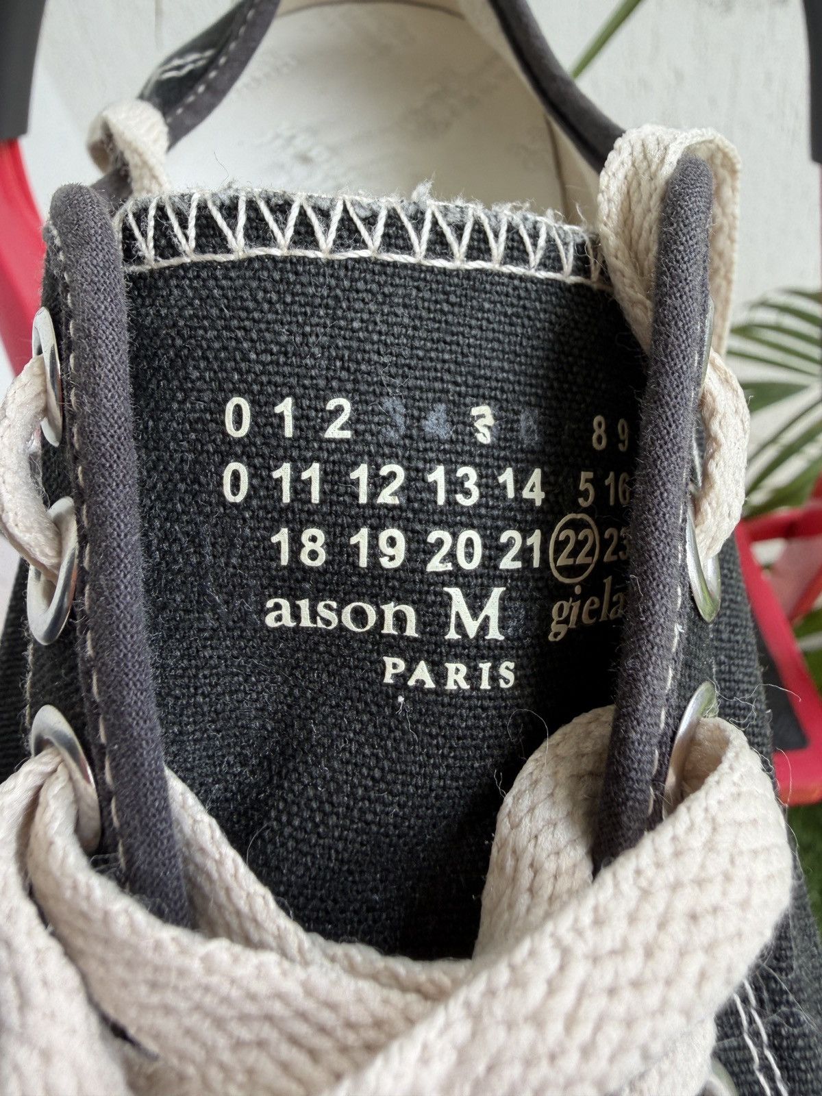 Maison Margiela tabi canvas sneaker Size US 8 / IT 38 - 9 Thumbnail