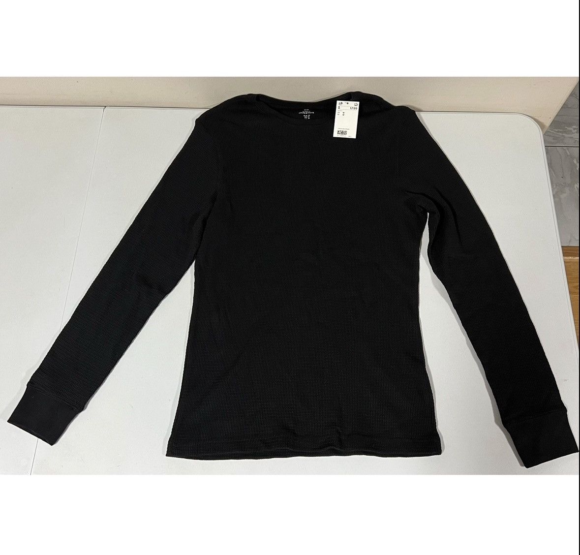 H&M H&M Black Long Sleeve Crewneck T-Shirt Top Tee Size M NWT ⛓️ Size US M / EU 48-50 / 2 - 1 Thumbnail