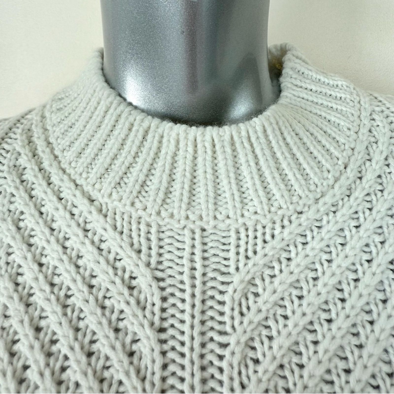 Other NWT!!! 8 by Yoox sweater size XS Retail 270$ Size XS / US 0-2 / IT 36-38 - 3 Thumbnail