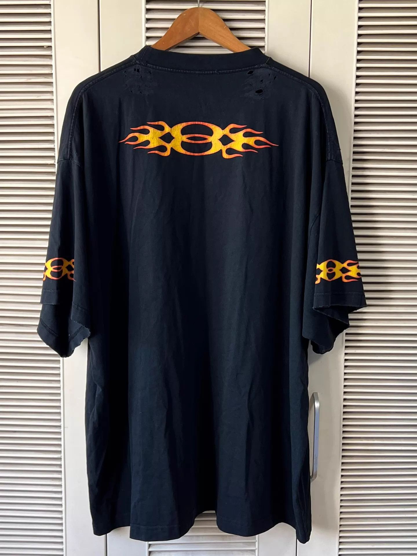 Balenciaga Balenciaga Flame Logo Unisex T-Shirt Size 5 Black Size US XXL / EU 58 / 5 - 2 Thumbnail