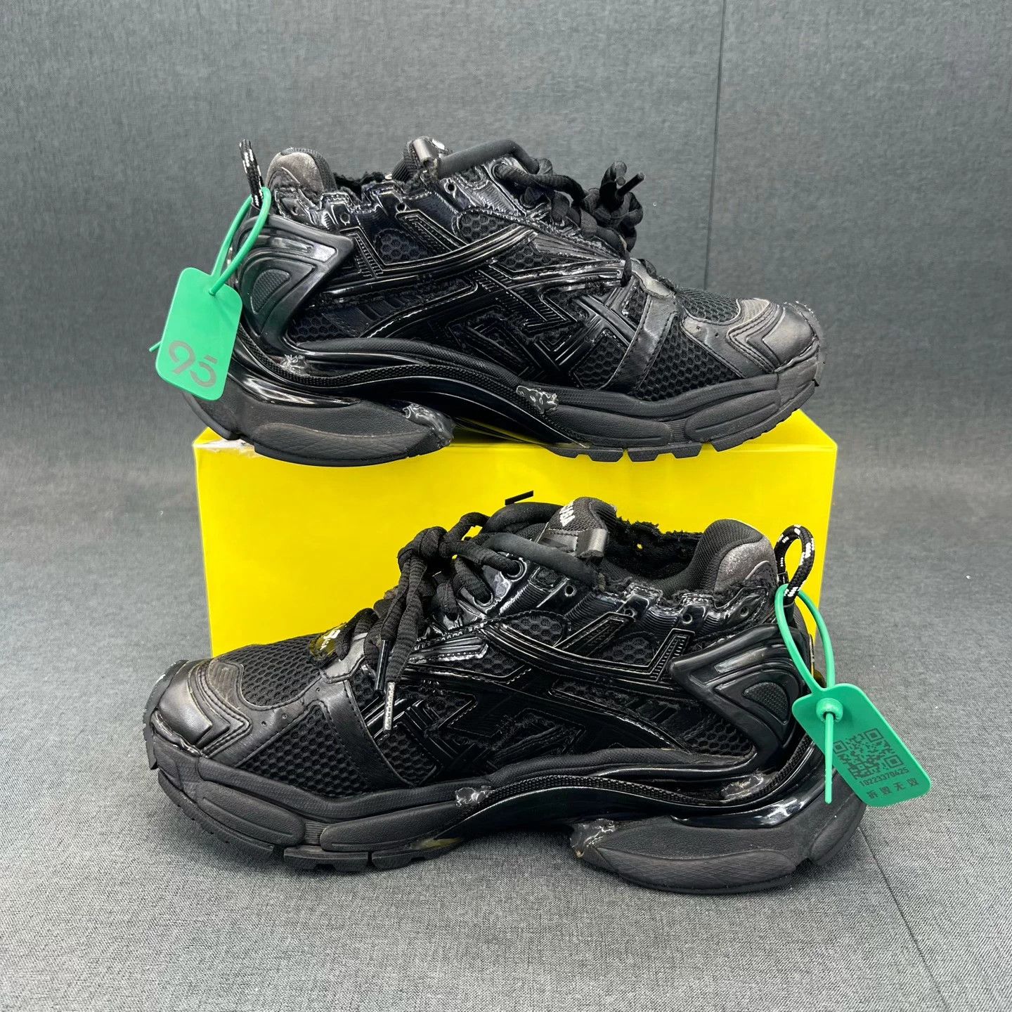 Balenciaga Balenciaga Runner Black 41 Size US 8 / EU 41 - 7 Thumbnail