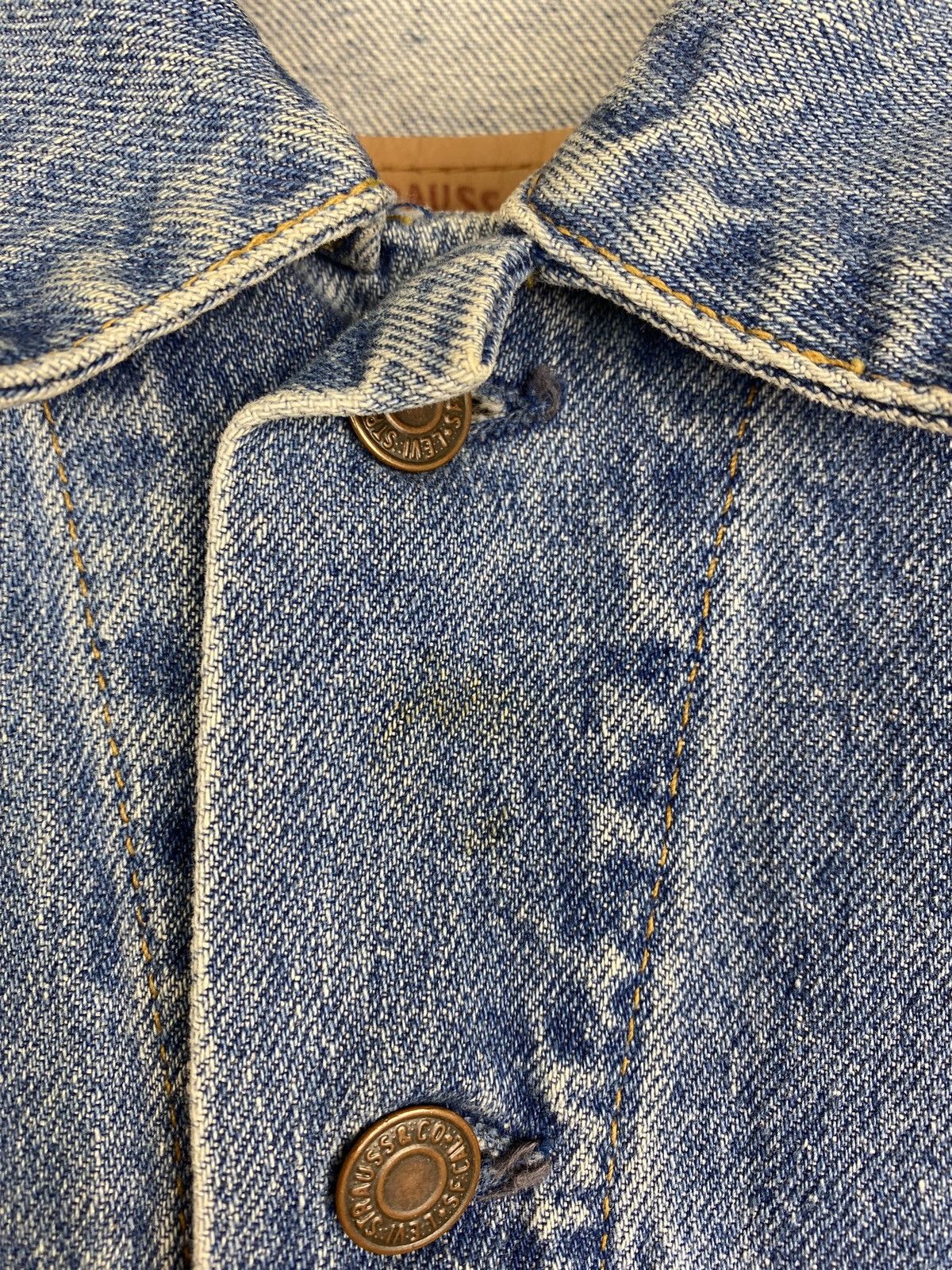 Levi's × Vintage Levis vintage men’s denim trucker jacket size Xl Size US XL / EU 56 / 4 - 10 Thumbnail