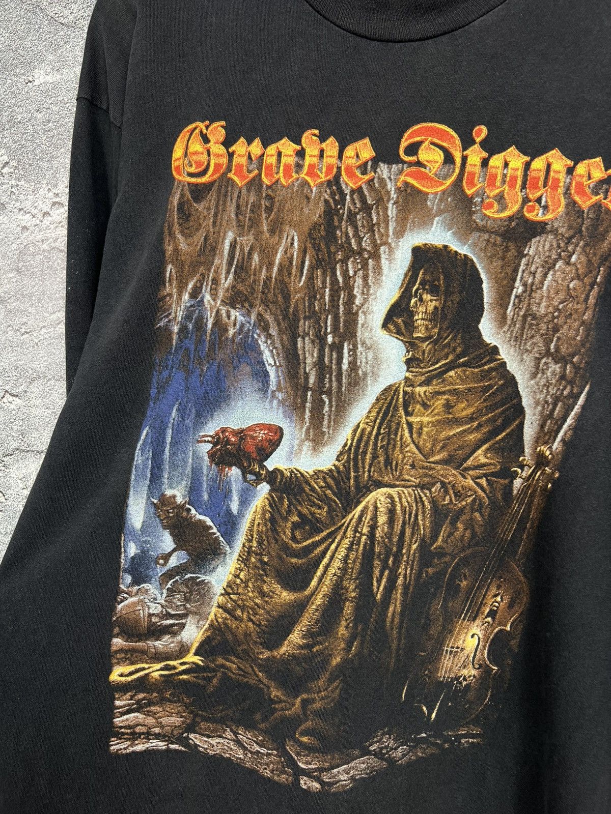 Band Tees Vintage 1995 Grave Digger Long Sleeve Heart of Darkness Size US L / EU 52-54 / 3 - 6 Thumbnail