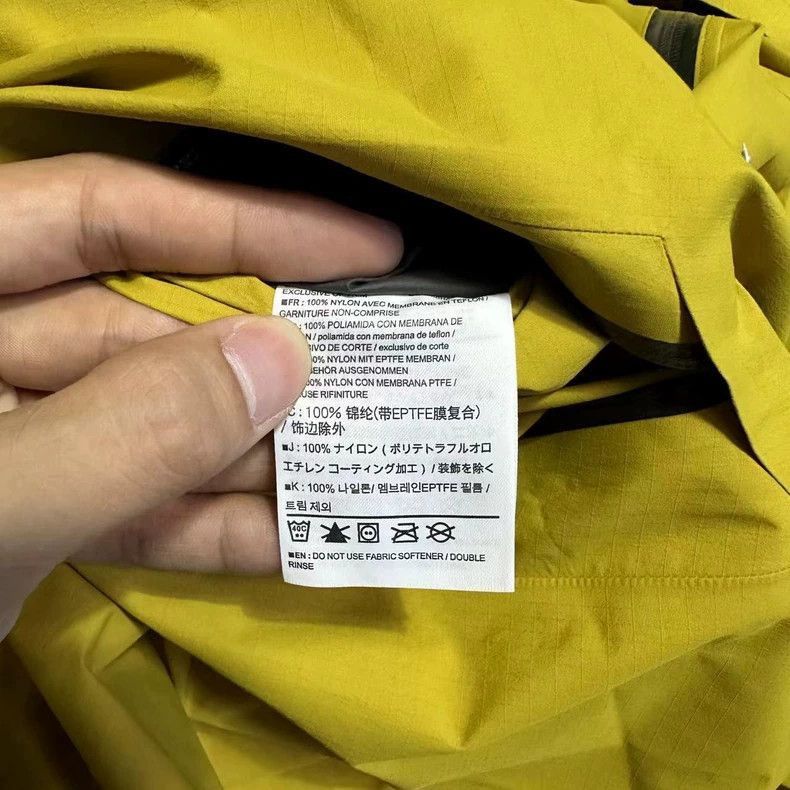 Arc'teryx Arcteryx Beta SL Hard Shell Jacket Yellow Size US S / EU 44-46 / 1 - 7 Thumbnail