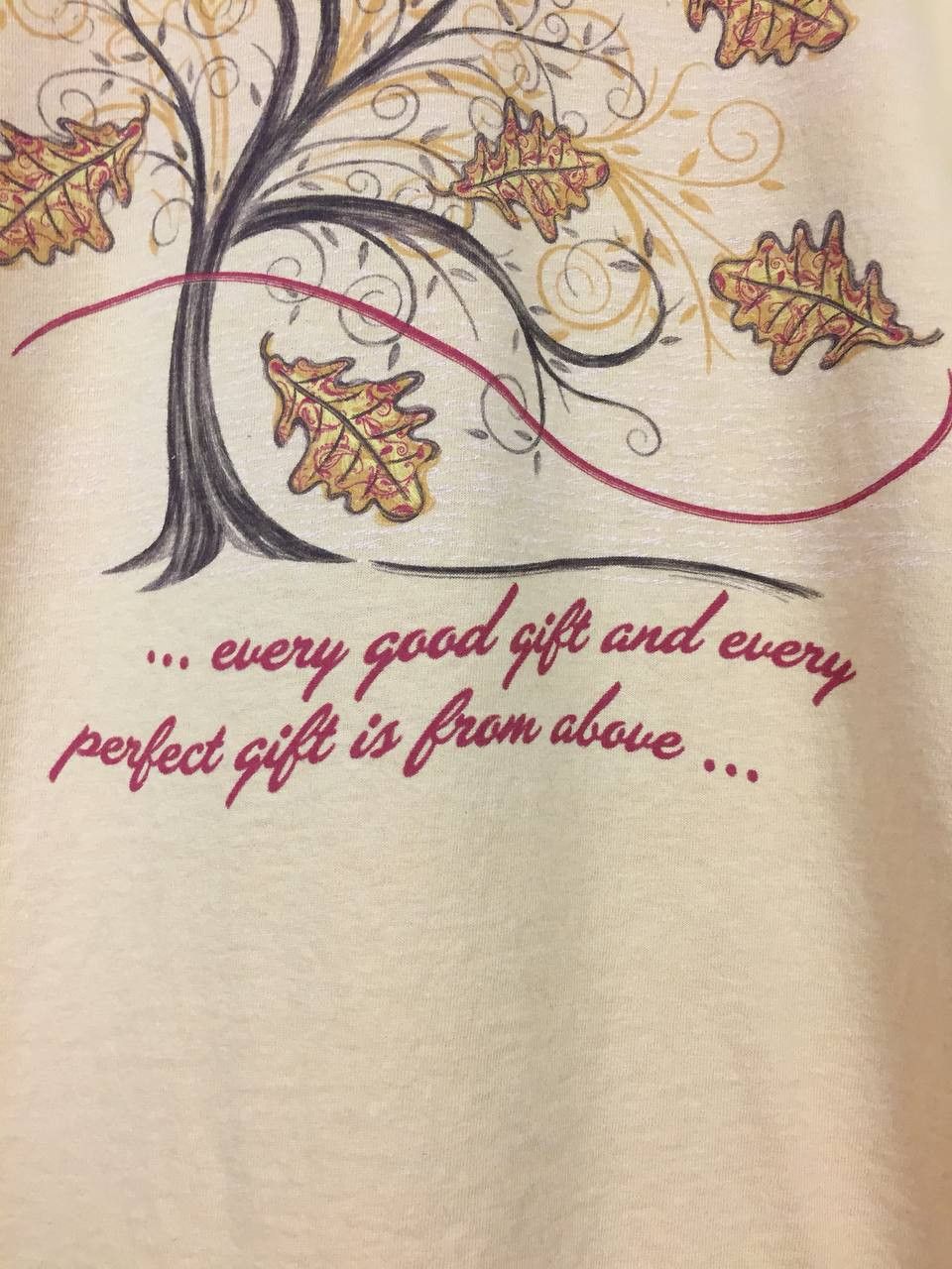 Vintage Every Good Gift And Perfect Gift Is From Above Statement Tee Size US L / EU 52-54 / 3 - 4 Thumbnail