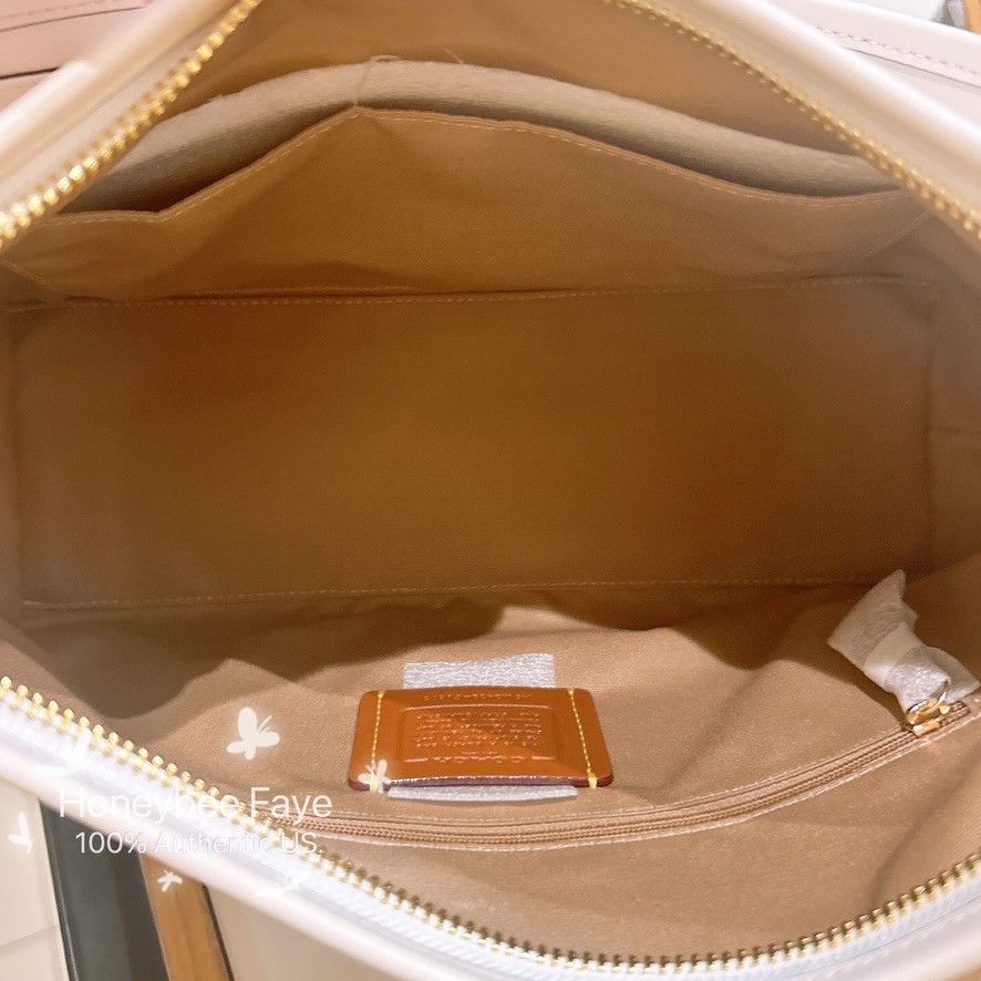 Coach Laurel Shoulder Bag In Signature Canvas CV975 Size ONE SIZE - 4 Thumbnail