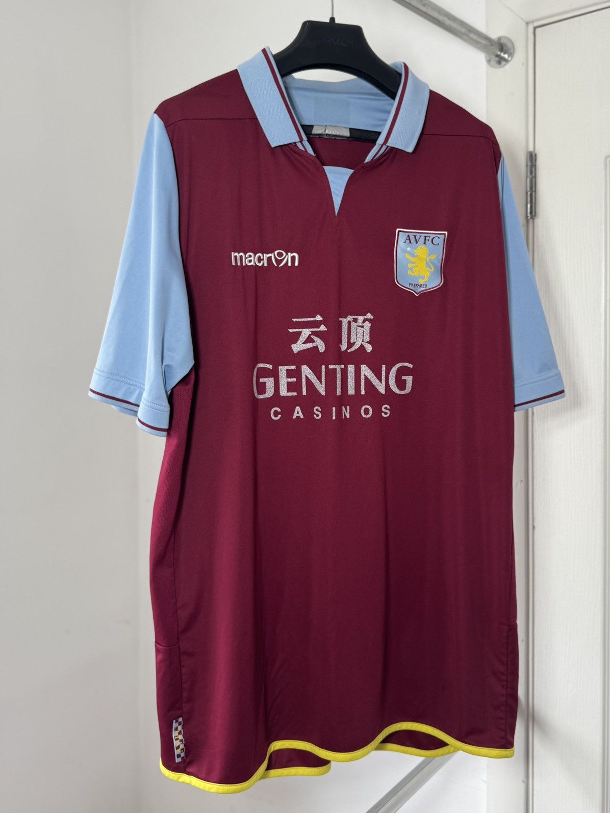 Macron Vintage 2012 Aston Villa Tynan #82 Macron Soccer Jersey L XL Size US XL / EU 56 / 4 - 1 Thumbnail