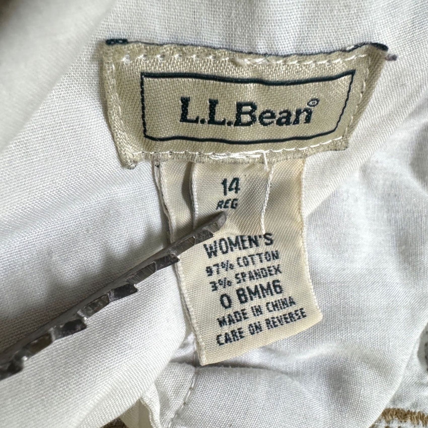 Vintage VINTAGE L.L.Bean Pants Women's 14W Beige Corduroy Cotton Blend Casual Dress Pants Womens Size 36" / US 14 / IT 50 - 5 Thumbnail