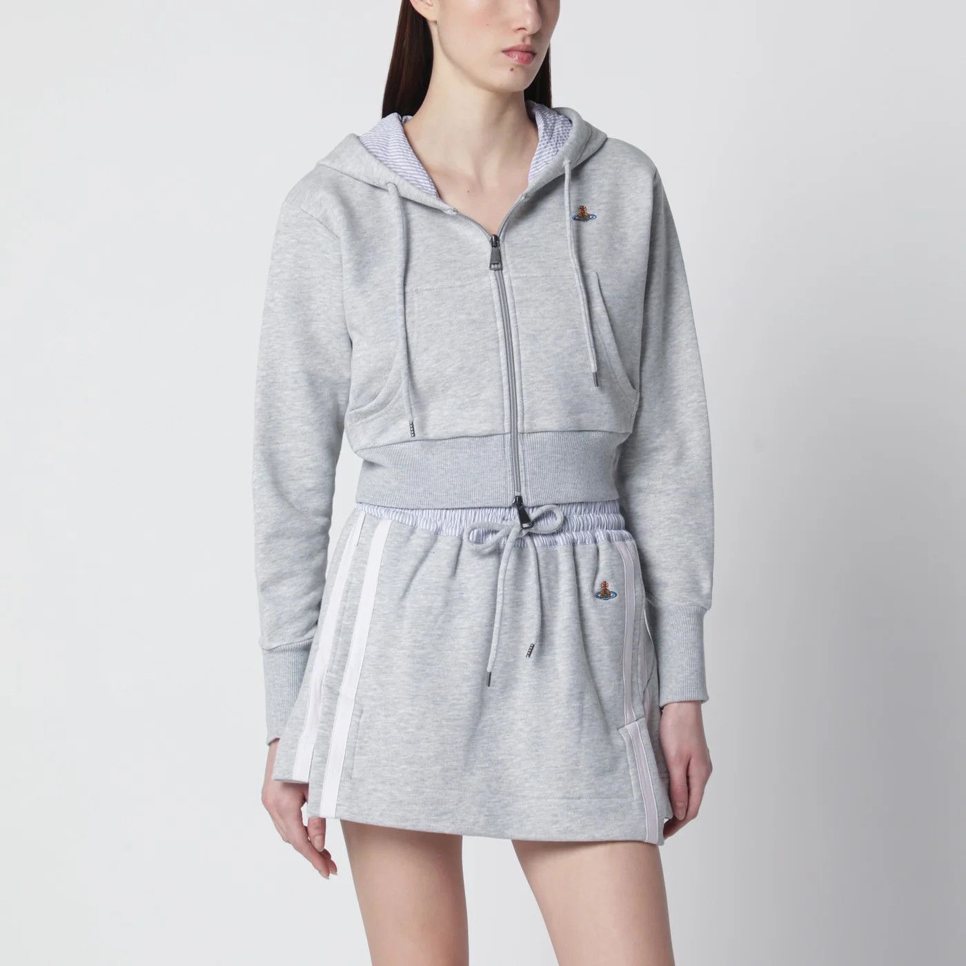 Vivienne Westwood o1d2blof0526 Cropped Logo Sweatshirt Hoodie in Gray Size M / US 6-8 / IT 42-44 - 1 Thumbnail