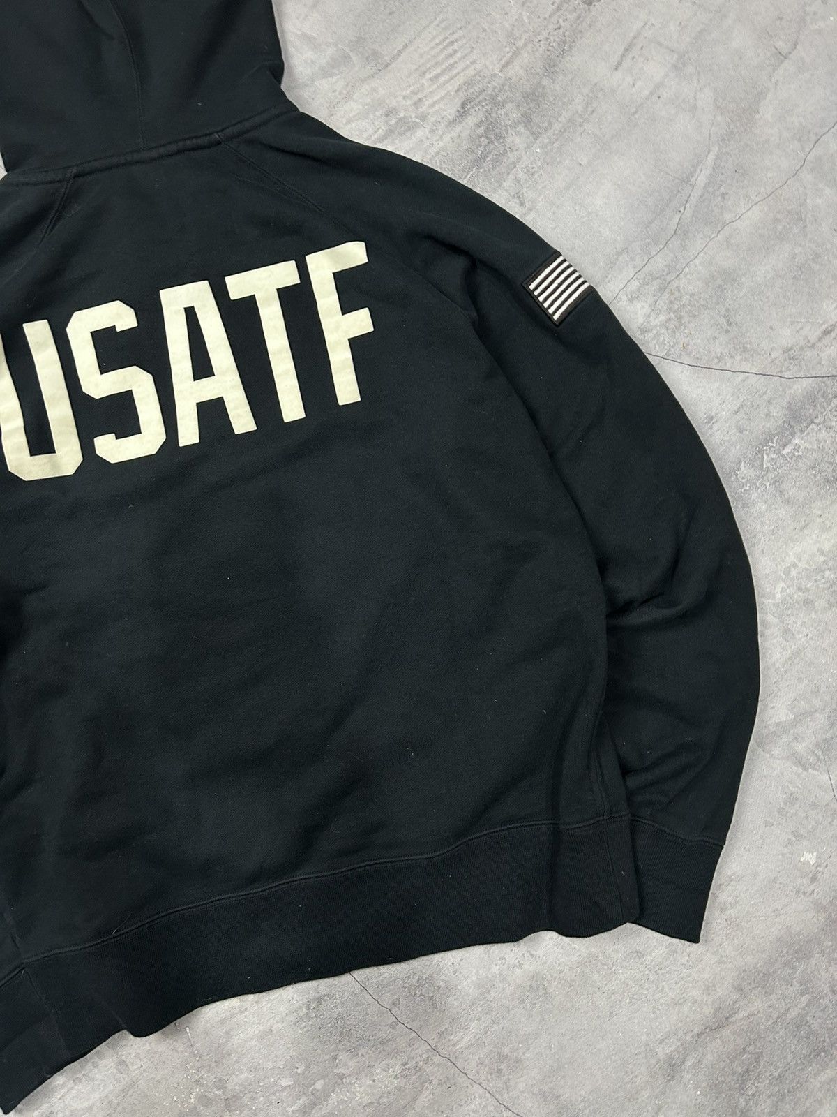 Nike × Vintage Vintage USA Nike USATF Zip hoodie Size M Size US M / EU 48-50 / 2 - 11 Thumbnail