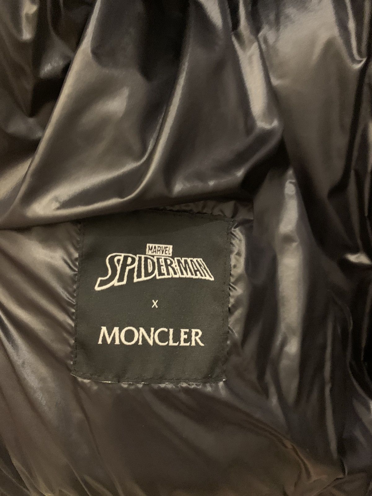 Marvel Comics MONCLER x SPIDER-MAN Violier web puffer jacket Size US S / EU 44-46 / 1 - 8 Thumbnail