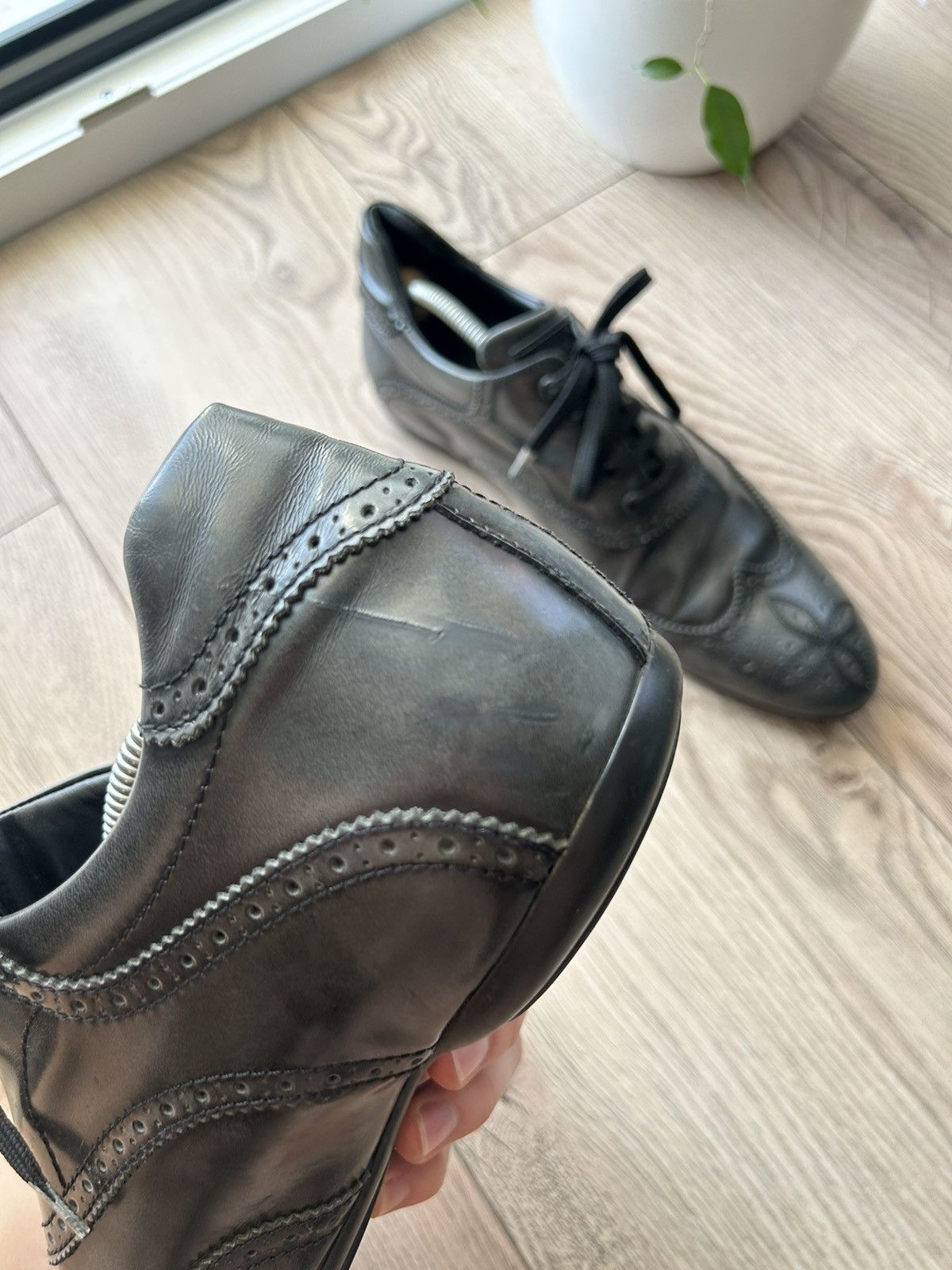 Louis Vuitton LOUIS VUITTON TRAINER SNEAKERS Size US 10 / EU 43 - 7 Thumbnail