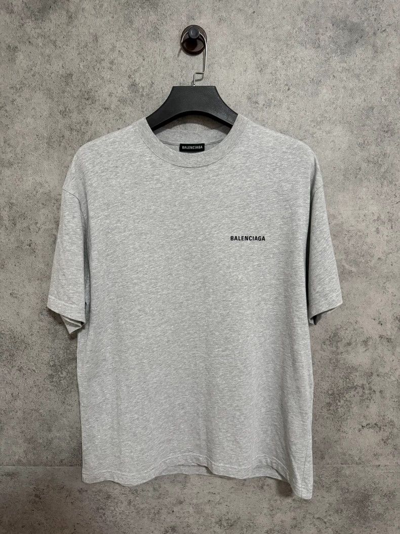 Balenciaga Balenciaga Short Sleeve T-Shirt with Letter Print Logo, Gr Size US S / EU 44-46 / 1 - 1 Thumbnail