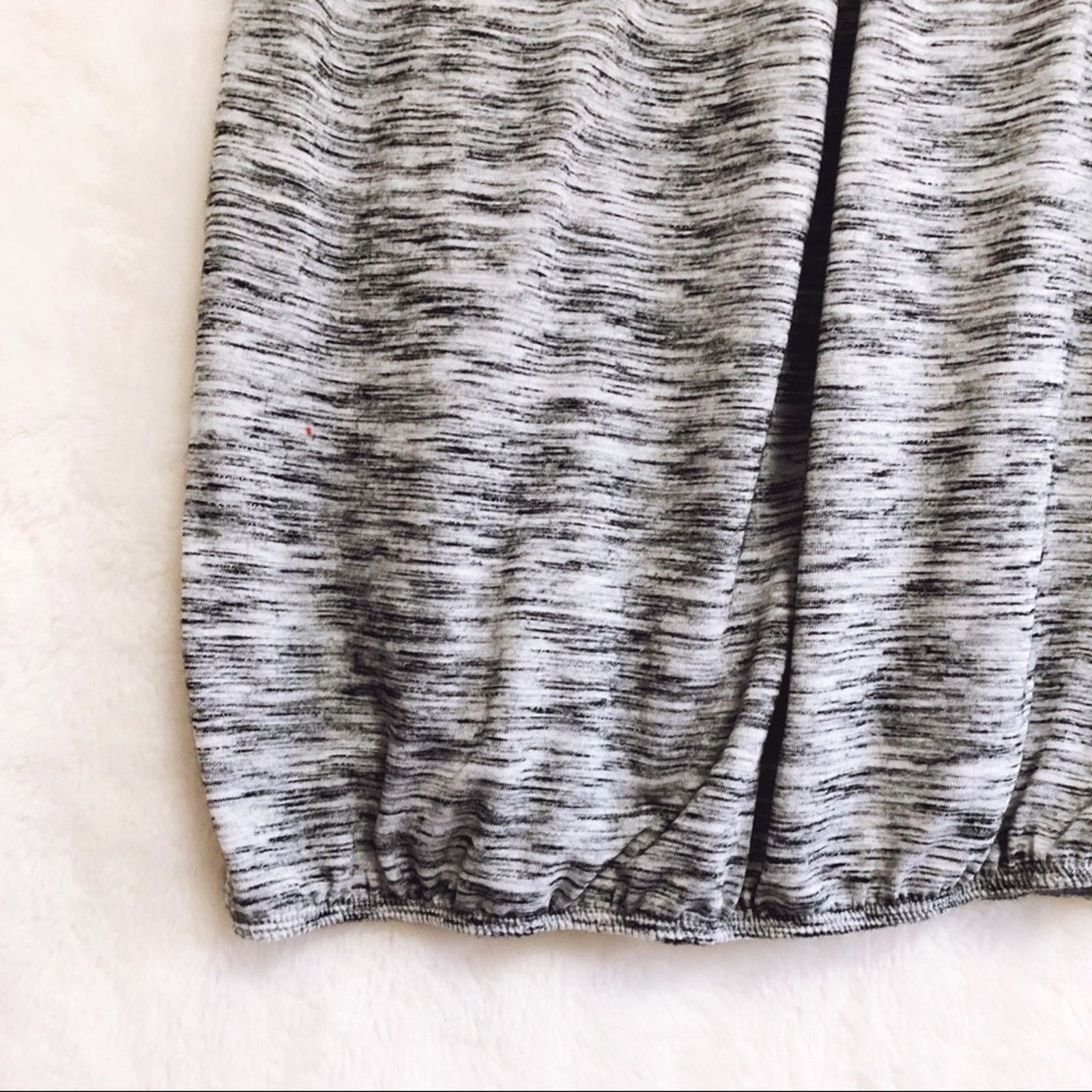 Loft LOFT Gray & Black Outlined Sleeveless Top Size XS / US 0-2 / IT 36-38 - 4 Thumbnail