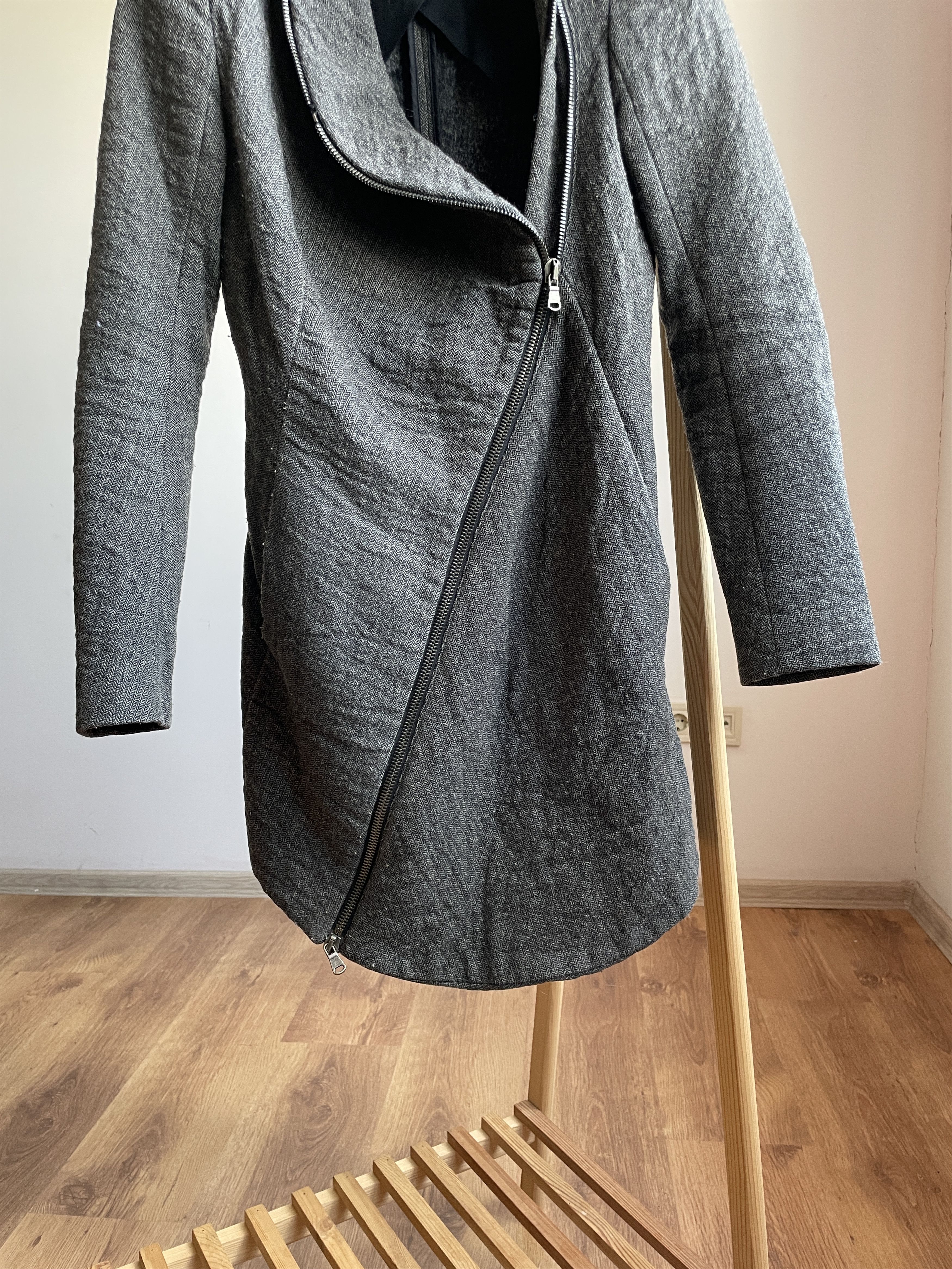 Masnada Masnada Asymmetric Zip Womens Coat Size IT 40/ UK 8/ US 4 Size S / US 4 / IT 40 - 9 Thumbnail