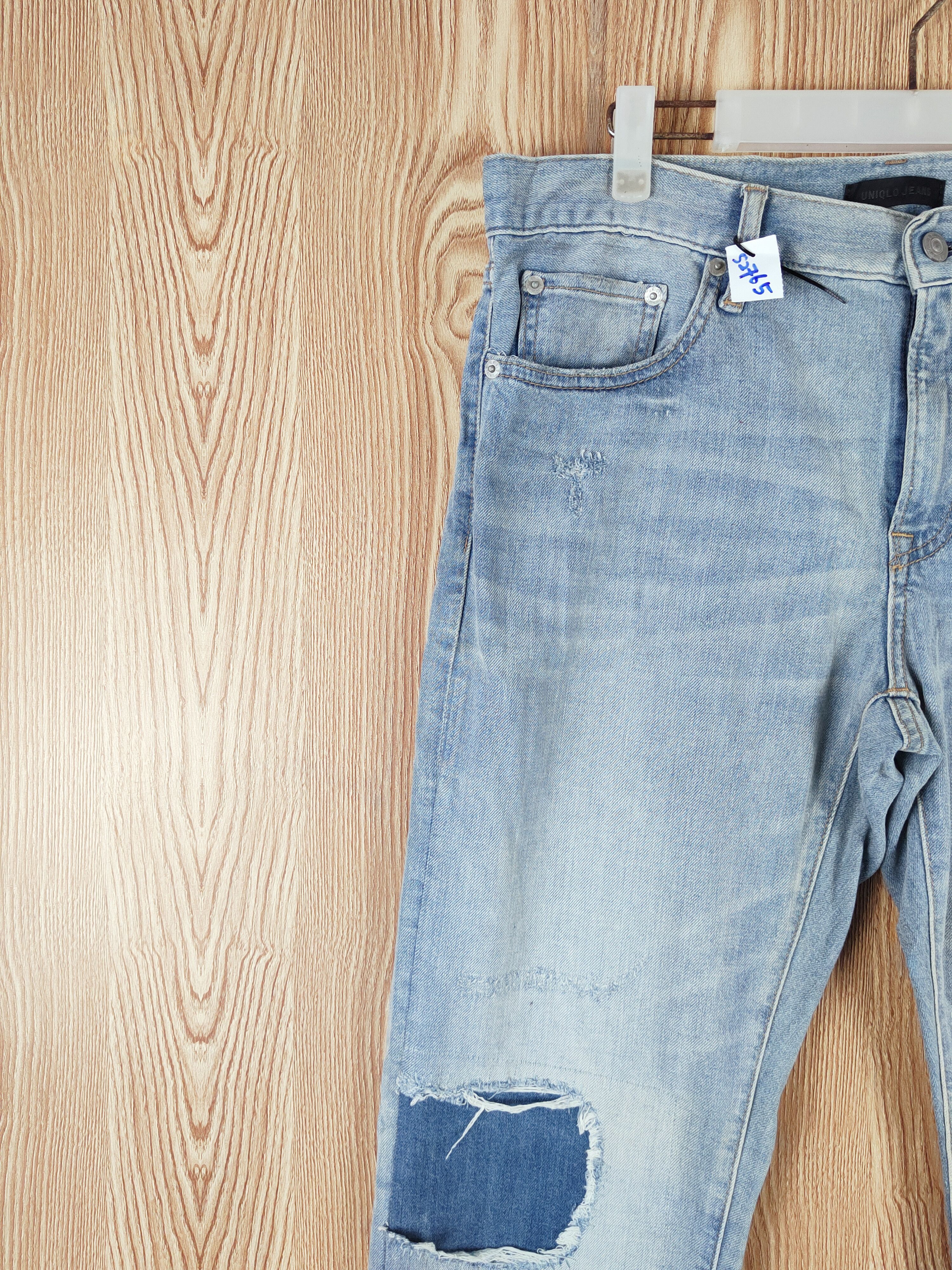 Japanese Brand Uniqlo Blue Faded Distressed Ripped Jeans #S2765 Size US 33 - 3 Thumbnail