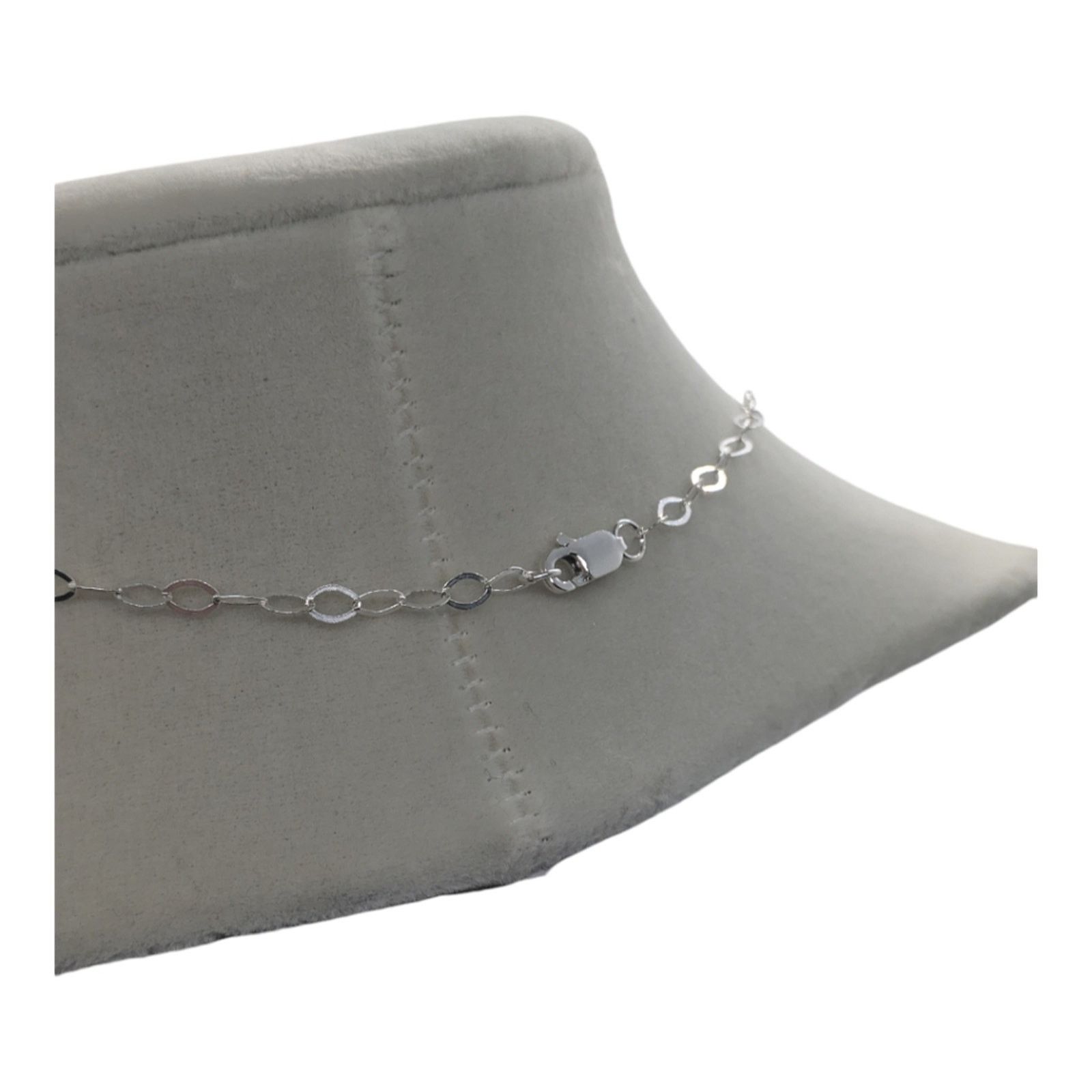The Unbranded Brand 925 Sterling silver Flat Oval cable Chain and Pendant Size ONE SIZE - 4 Thumbnail