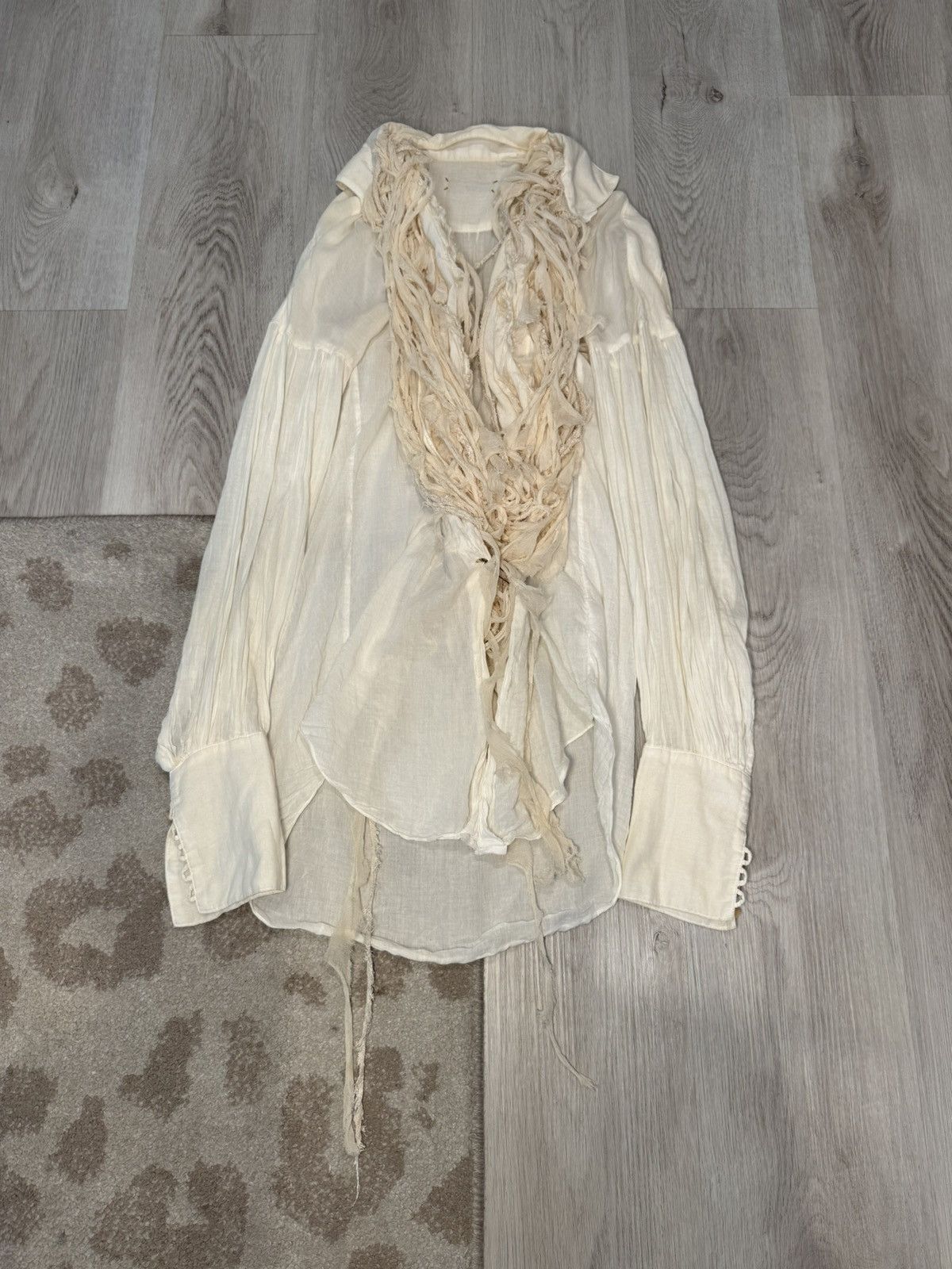 If Six Was Nine if six was nine txs-2 530k41n ruffle silk shirt!! Size US S / EU 44-46 / 1 - 5 Thumbnail