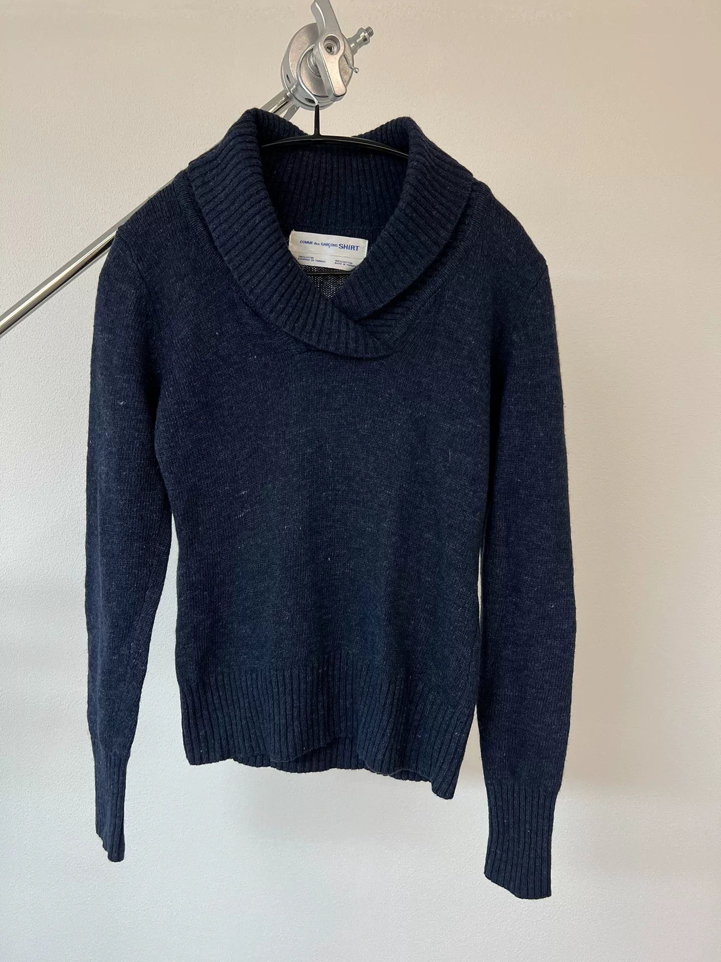 Comme des Garcons Comme des Garçons V-Neck Sweater Size US S / EU 44-46 / 1 - 1 Thumbnail