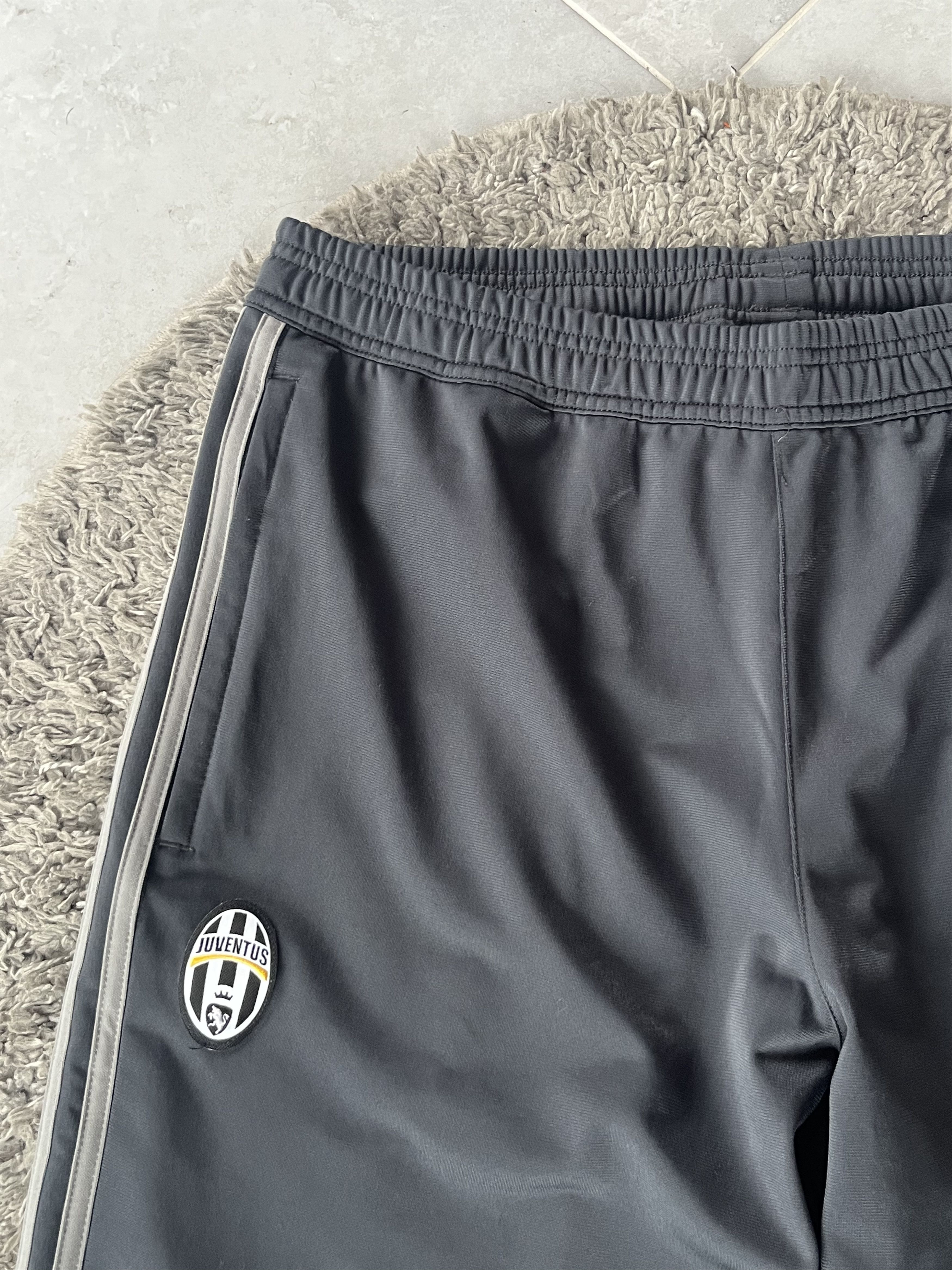 Adidas Vintage Pants Adidas Soccer Football JUVENTUS Team Size US 34 / EU 50 - 3 Thumbnail
