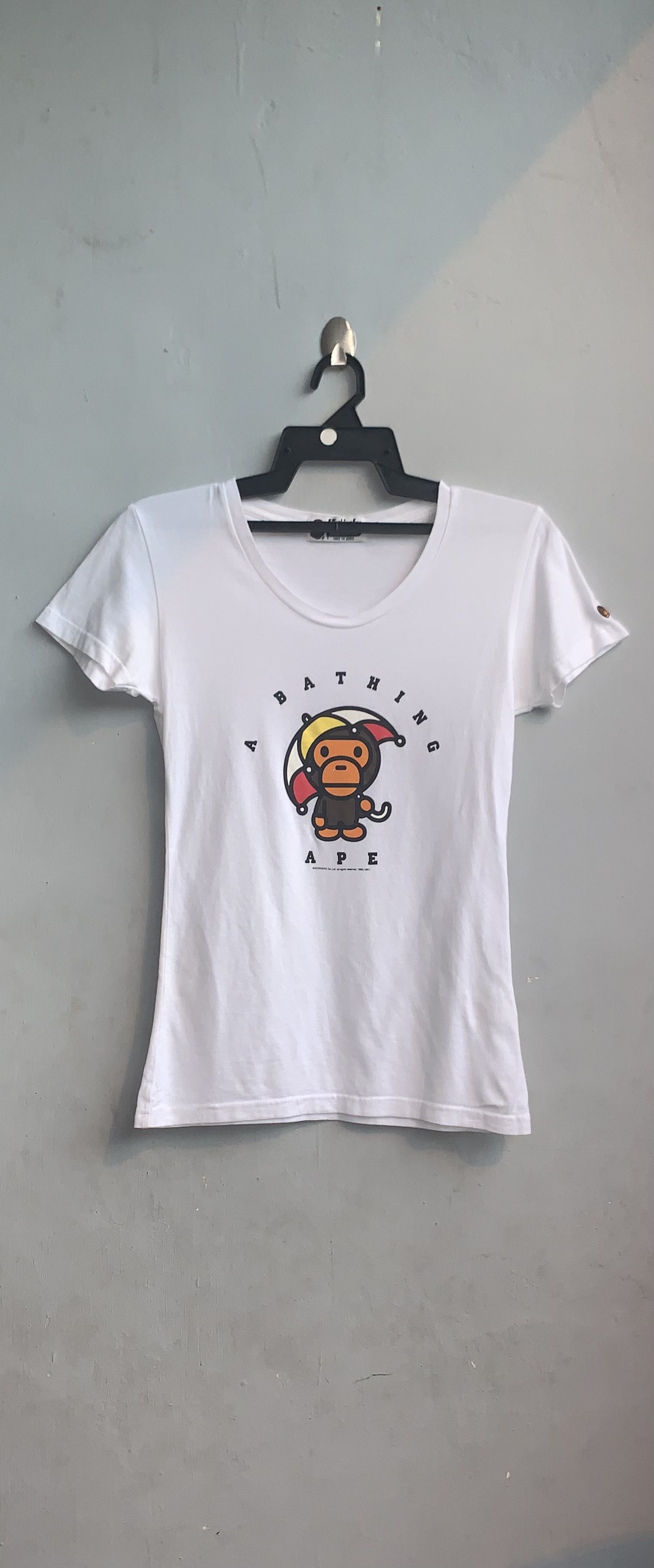 Bape A Bathing Ape Baby Milo Vintage Shirt Size S / US 4 / IT 40 - 1 Thumbnail