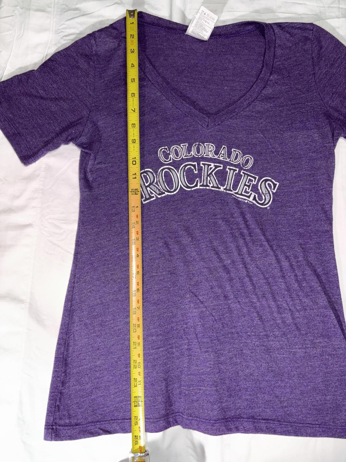 Designer Colorado Rockies V-Neck T-Shirt - Women's Casual Tee Size L / US 10 / IT 46 - 8 Thumbnail