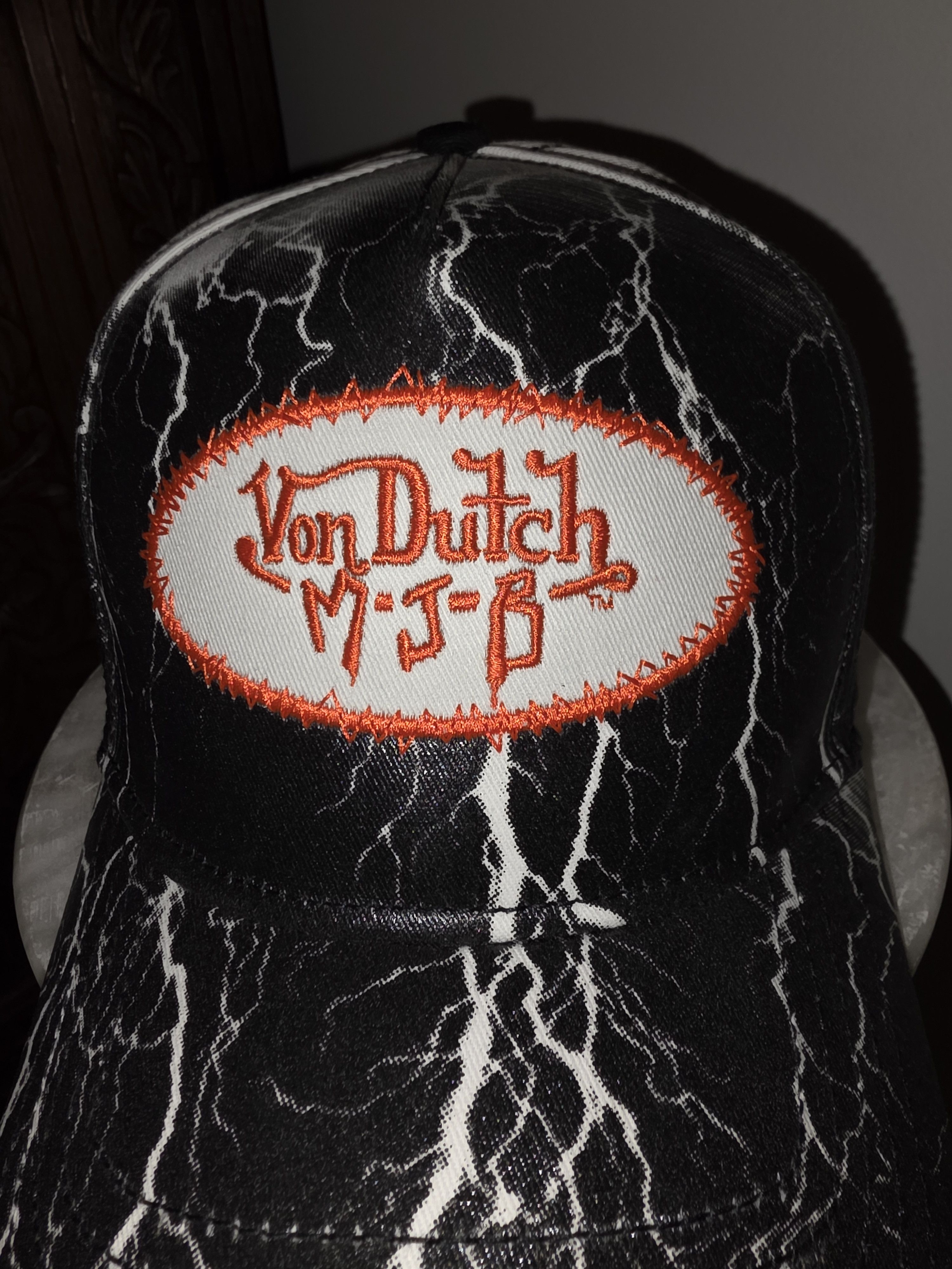 Marc Jacques Burton MJB x Von Dutch Lightning Graphic Trucker Cap Black Y2K Size ONE SIZE - 2 Thumbnail