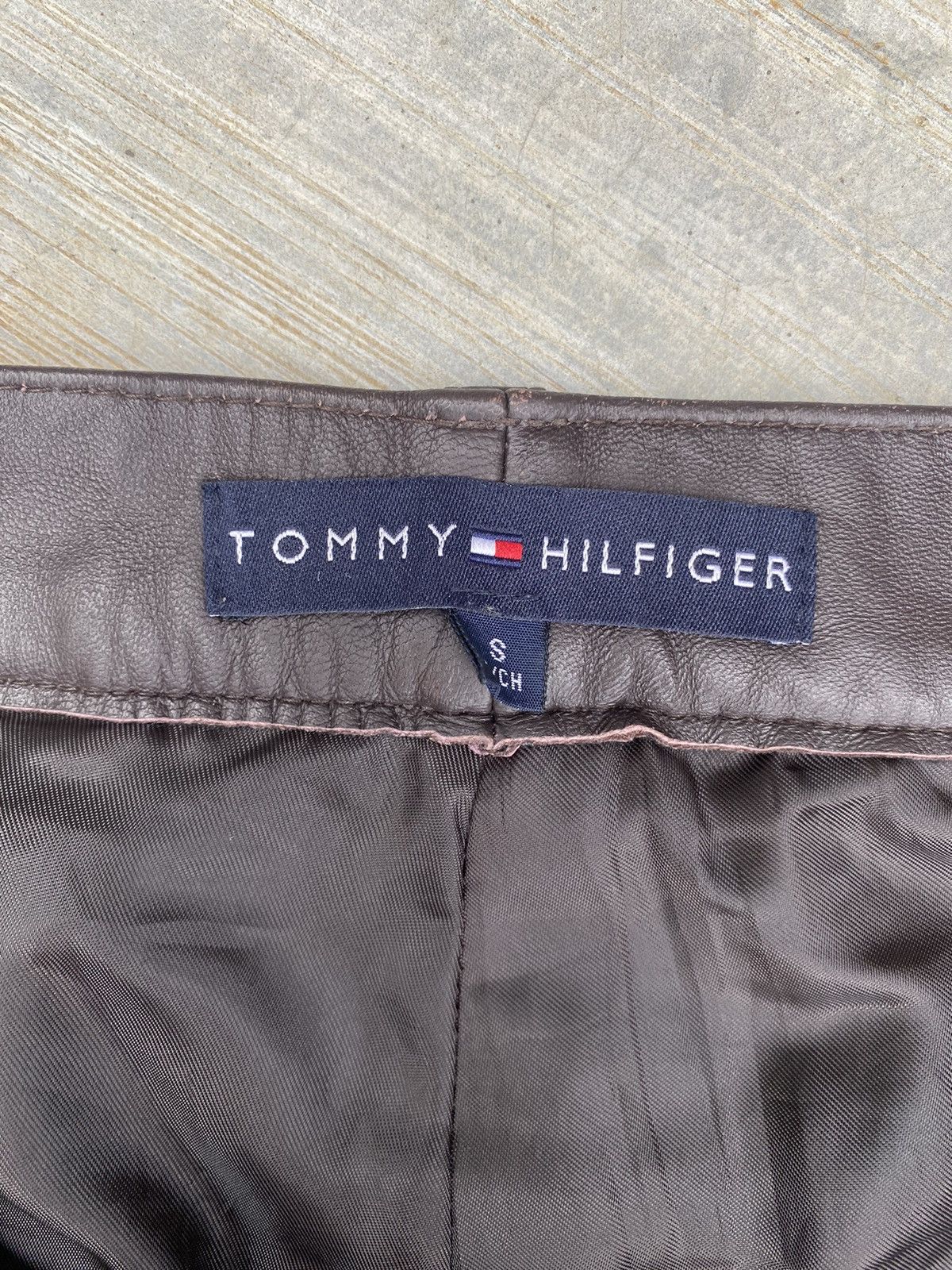 Leather × Tommy Hilfiger Tommy Hilfiger Leather Pants Size US 29 - 9 Thumbnail