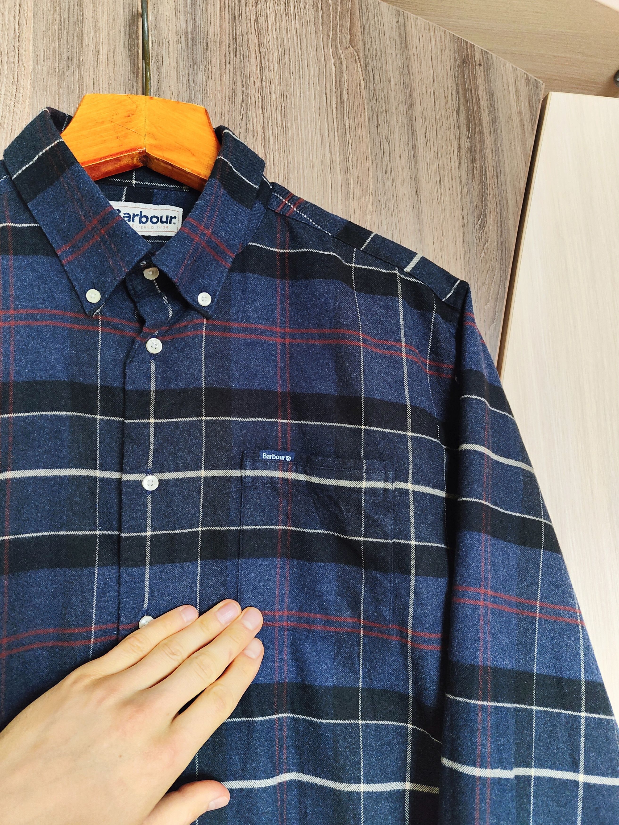 Barbour Barbour Shirt XL Men's shirt Barbour Long Sleeve Size US XL / EU 56 / 4 - 2 Thumbnail
