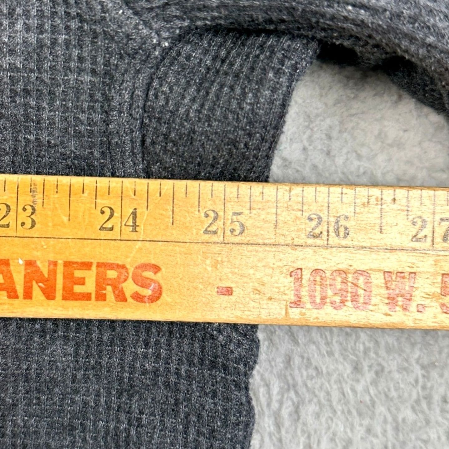 Vintage L.L. Bean Mens XL Grey Waffle Knit Sweater Thermal Henley Fleece Lined Pullover Size US XL / EU 56 / 4 - 6 Thumbnail