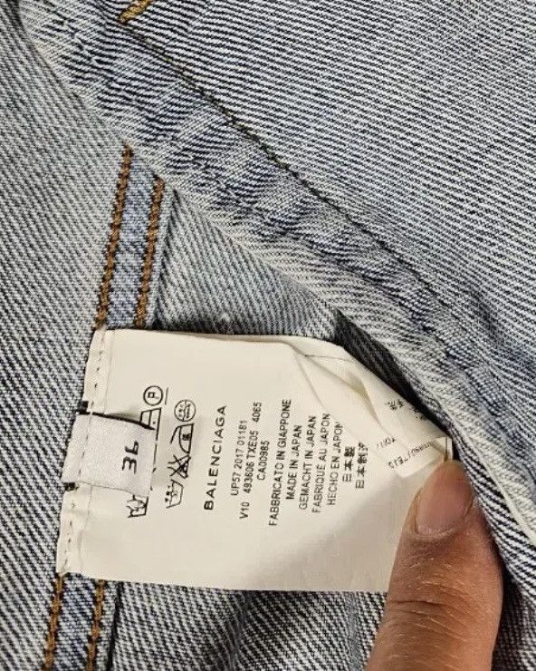 Balenciaga Balenciaga Neck Logo Denim Jacket Size US XXS / EU 40 - 5 Thumbnail