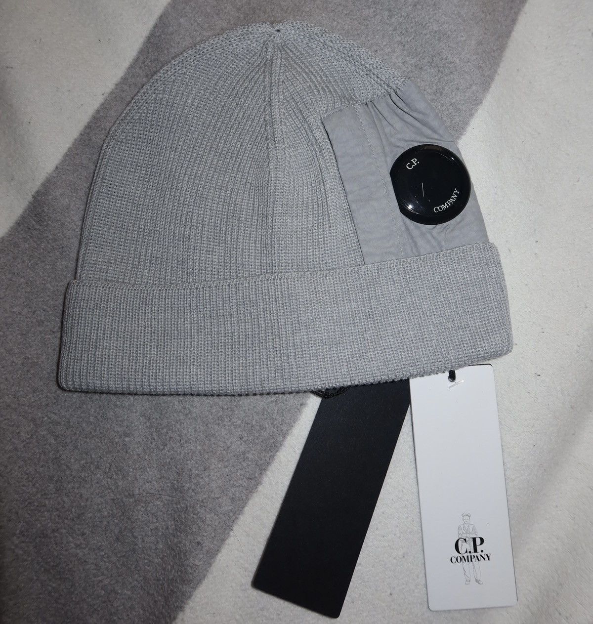 Company Grey beanie lens hat