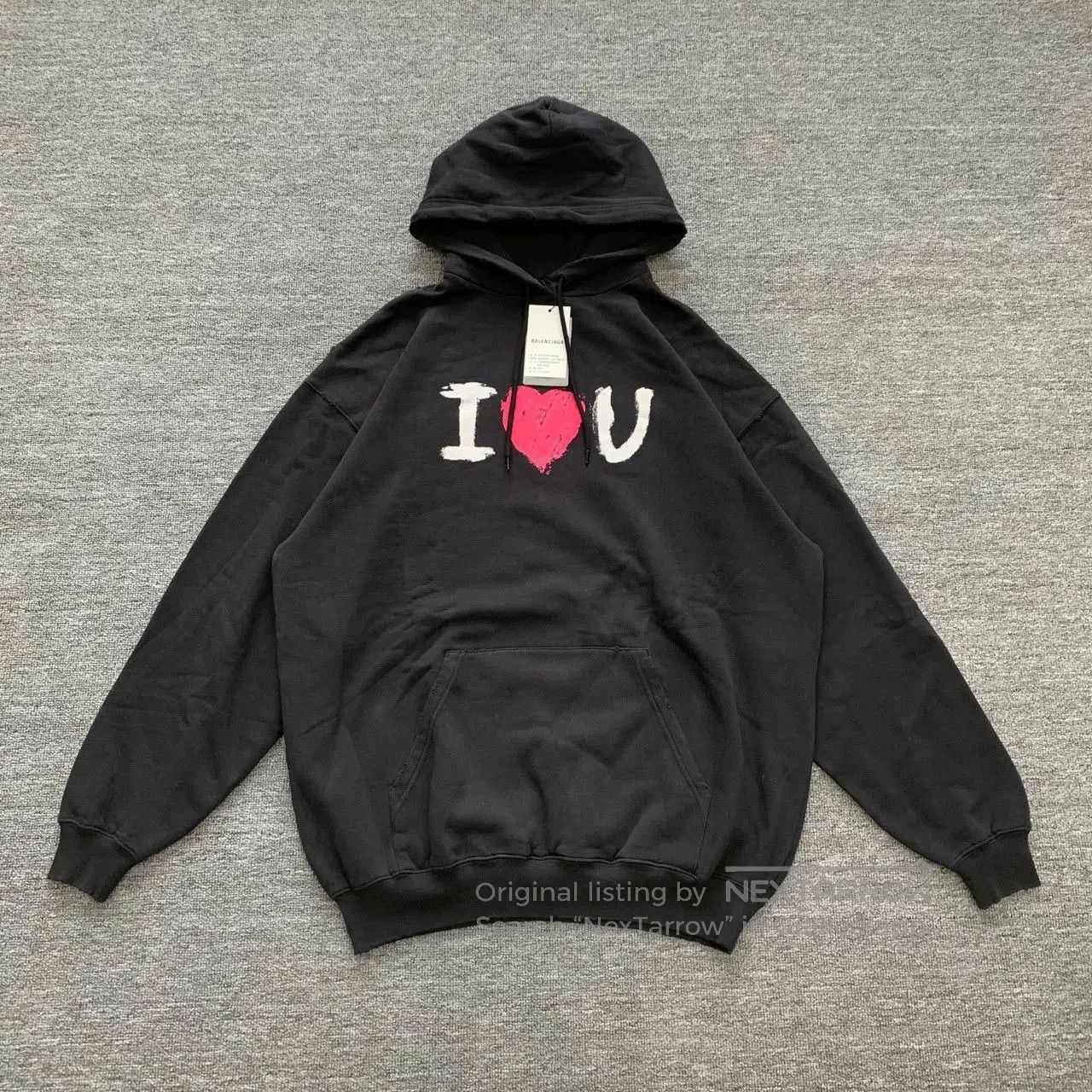 Balenciaga black valenciaga heart graphic hoodie sweatshirt. Size US S / EU 44-46 / 1 - 1 Thumbnail