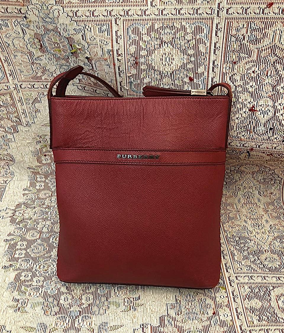 Burberry Burberry Red Leather Crossbody Messenger Bag Size ONE SIZE - 1 Thumbnail
