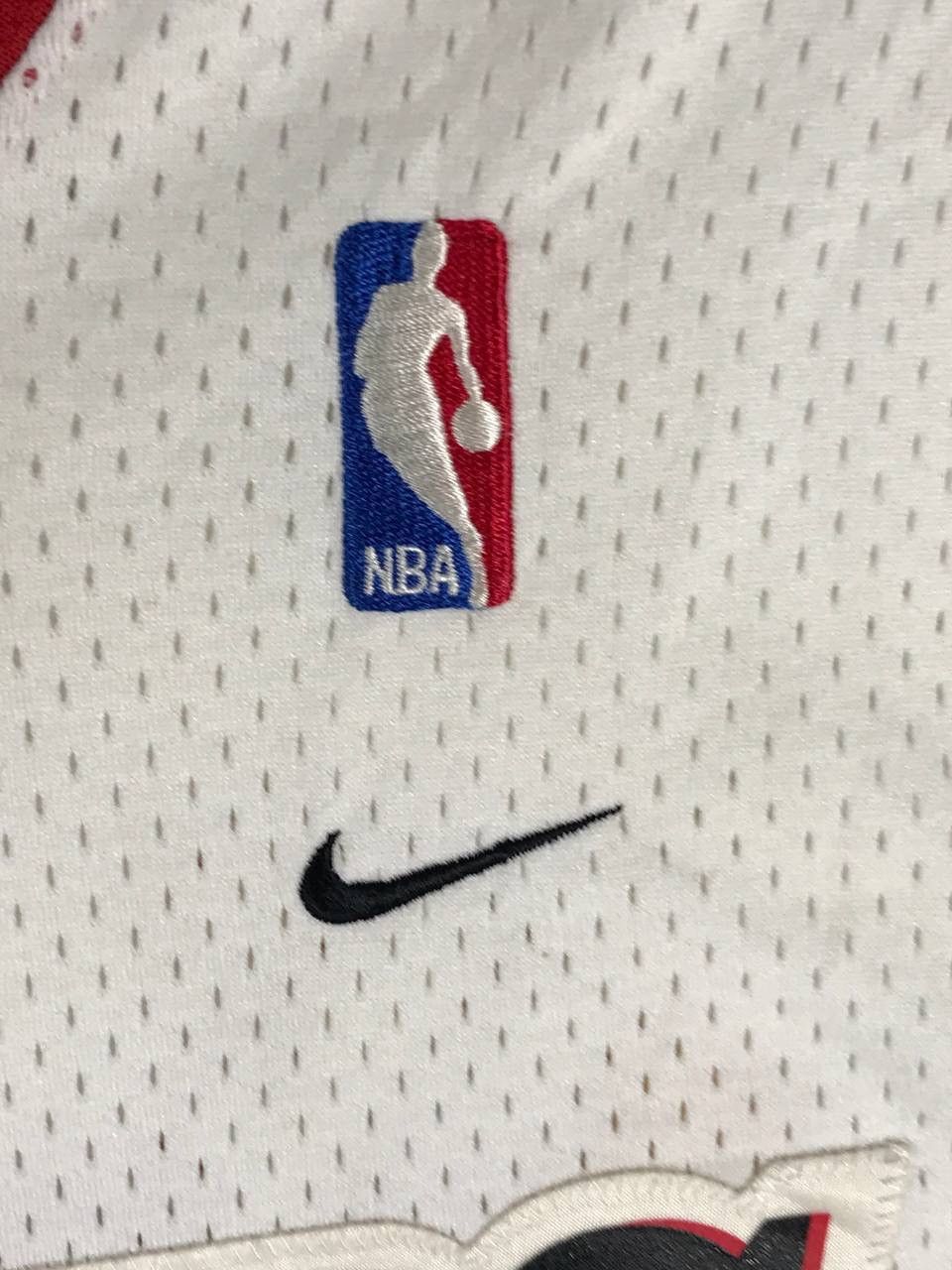 NBA Vintage Allen Iverson Philadelphia 76ers nba legend Size US M / EU 48-50 / 2 - 5 Thumbnail