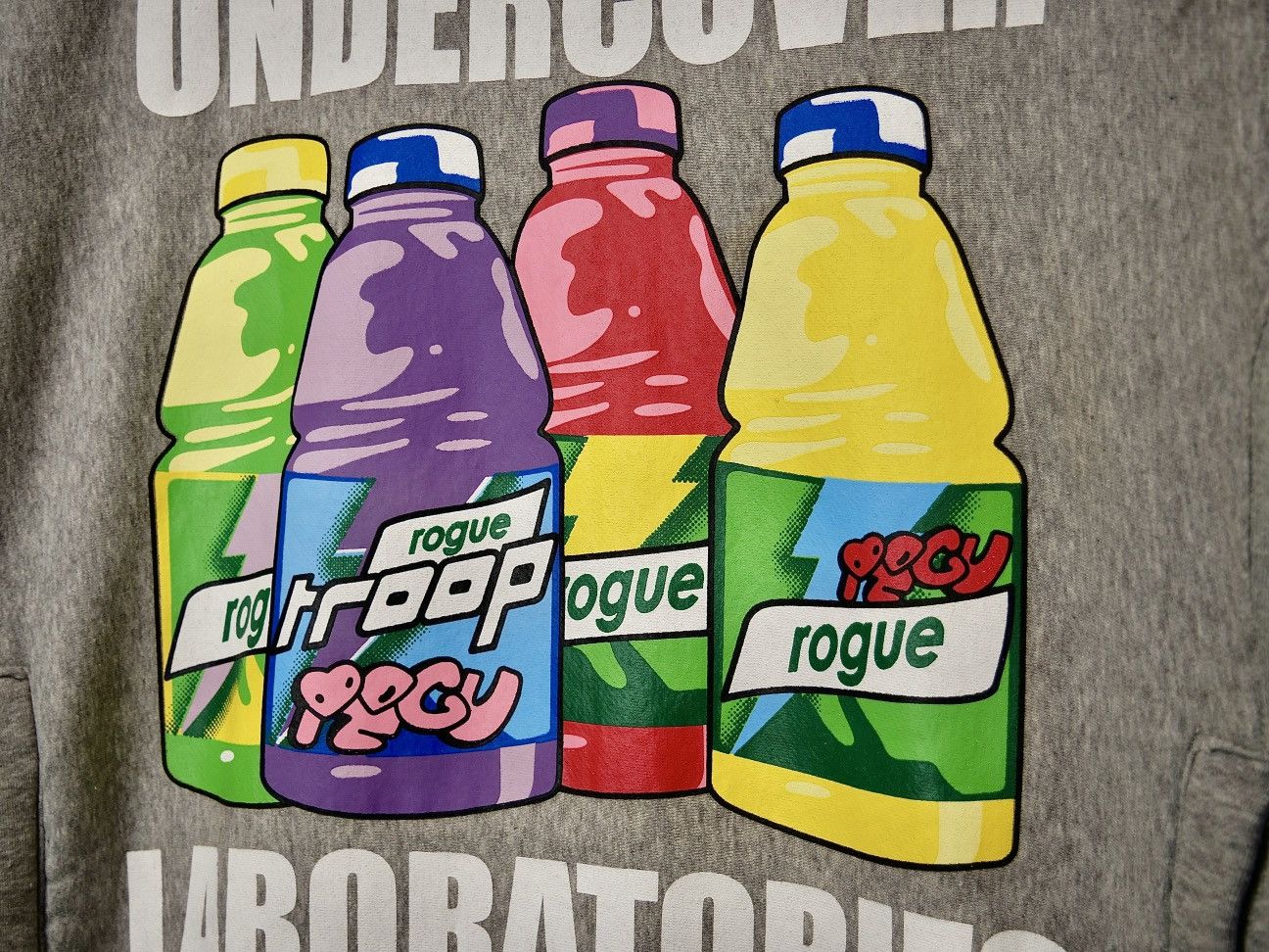 Undercover SS01 Small Parts Undercover Laboratories Bottles Sweatshirt Size US L / EU 52-54 / 3 - 3 Thumbnail